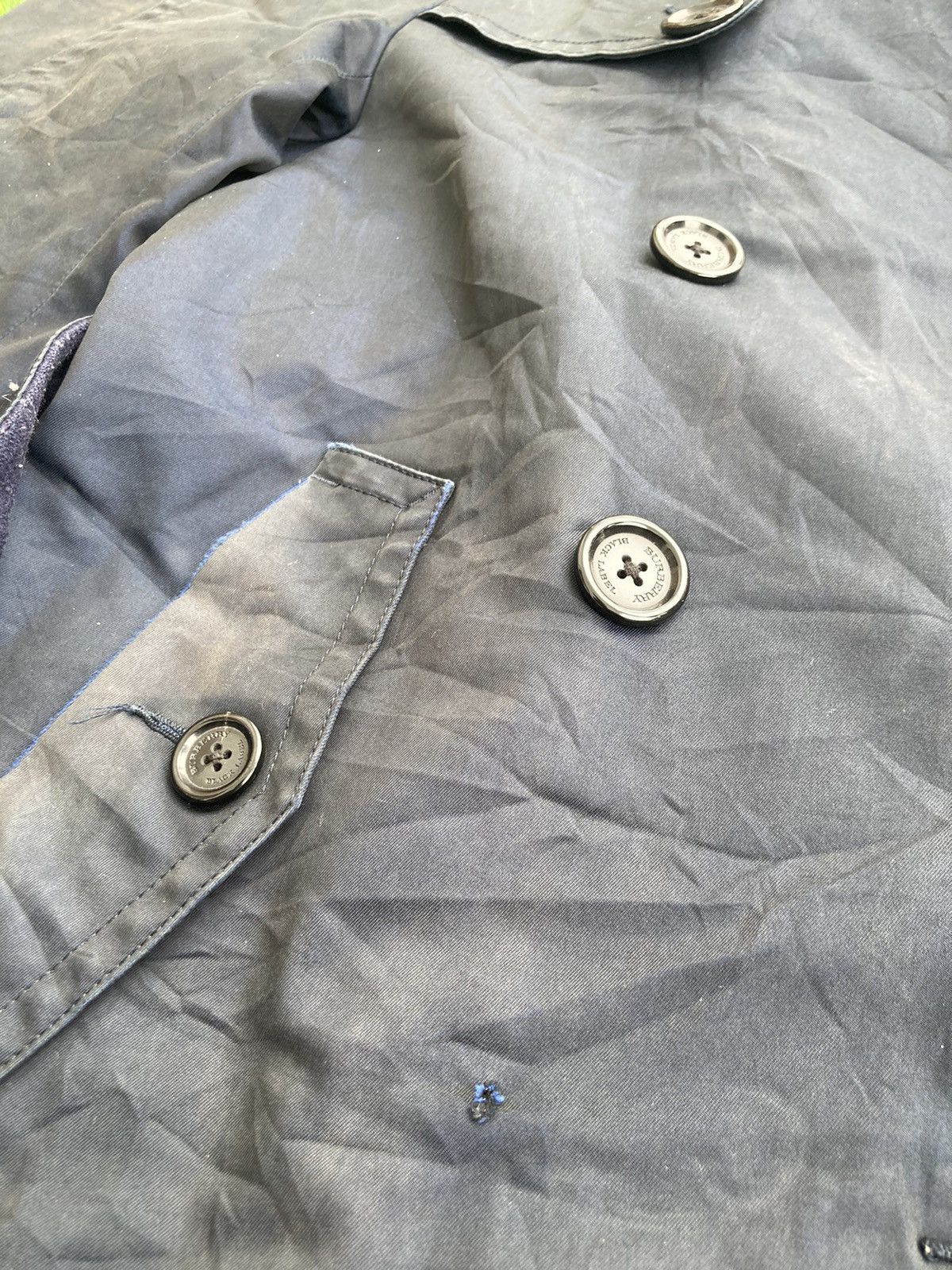 Black Label DISTRESSED BURBERRY BLACK LABEL TRENCH COAT Size US M / EU 48-50 / 2 - 10 Thumbnail