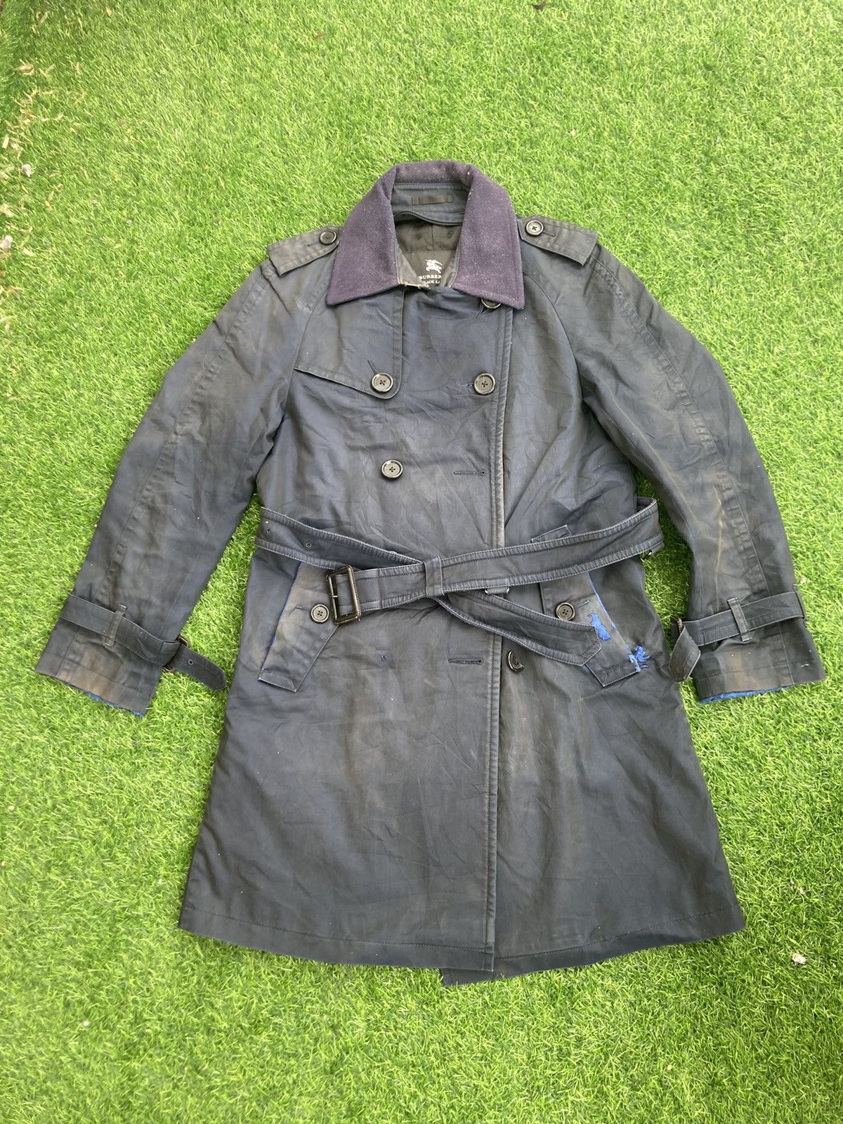 Black Label DISTRESSED BURBERRY BLACK LABEL TRENCH COAT Size US M / EU 48-50 / 2 - 1 Thumbnail