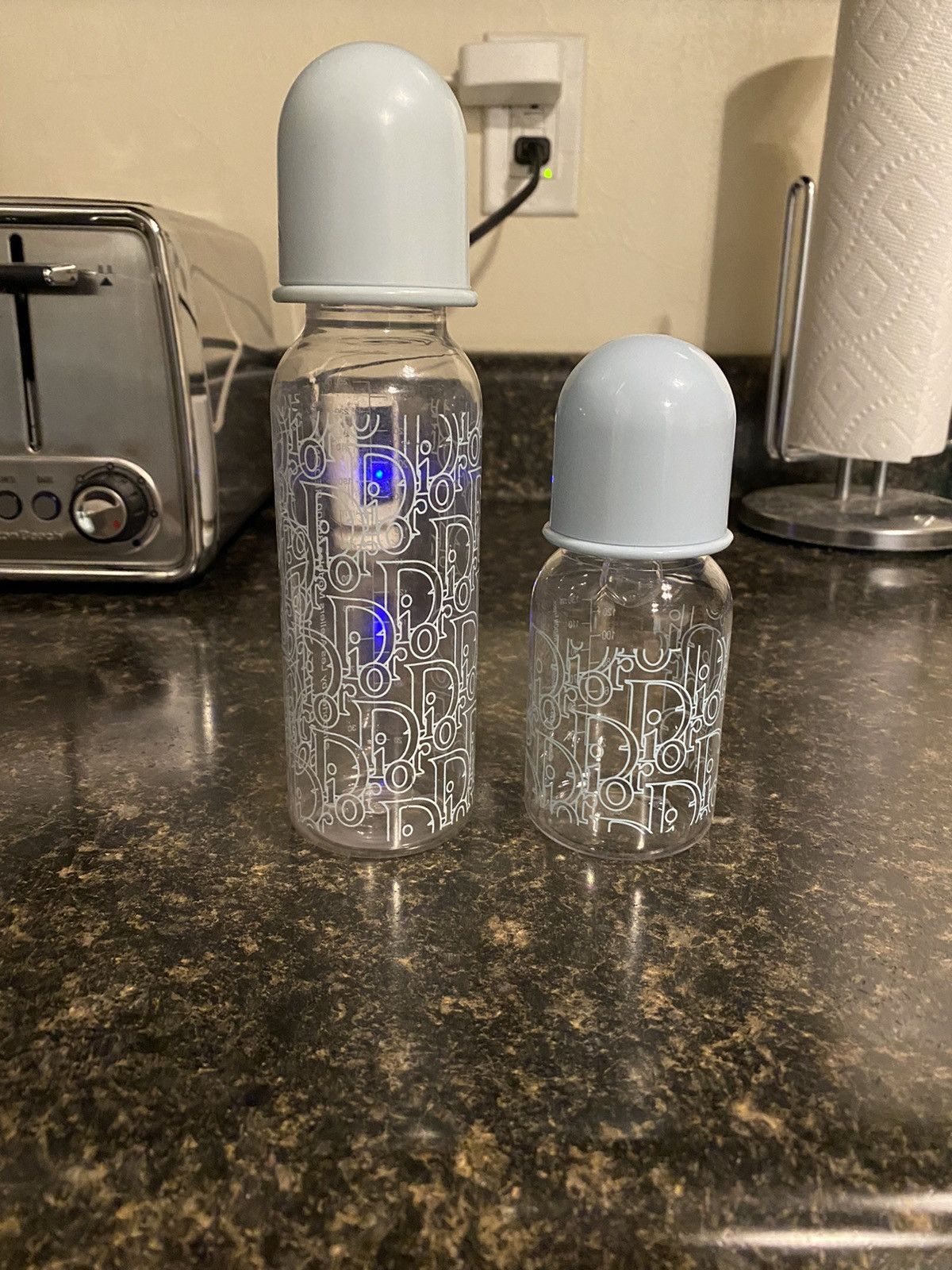 Christian dior baby outlet bottle