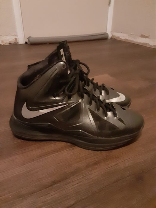 Nike Nike LeBron 10 carbon Grailed