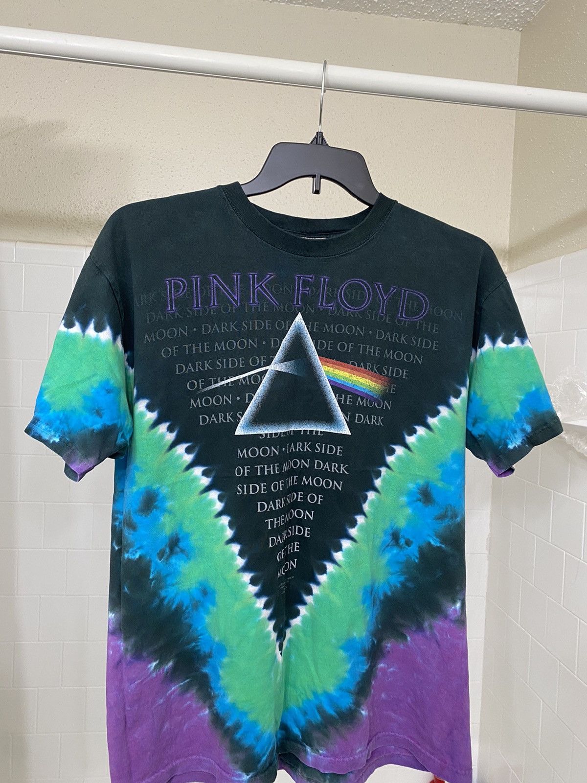 Pink Floyd vintage dark side of the moon T-shirt