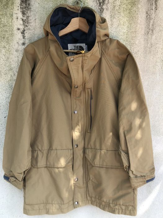 The North Face HyVent Multi-pocket Brown Jacket Vintage