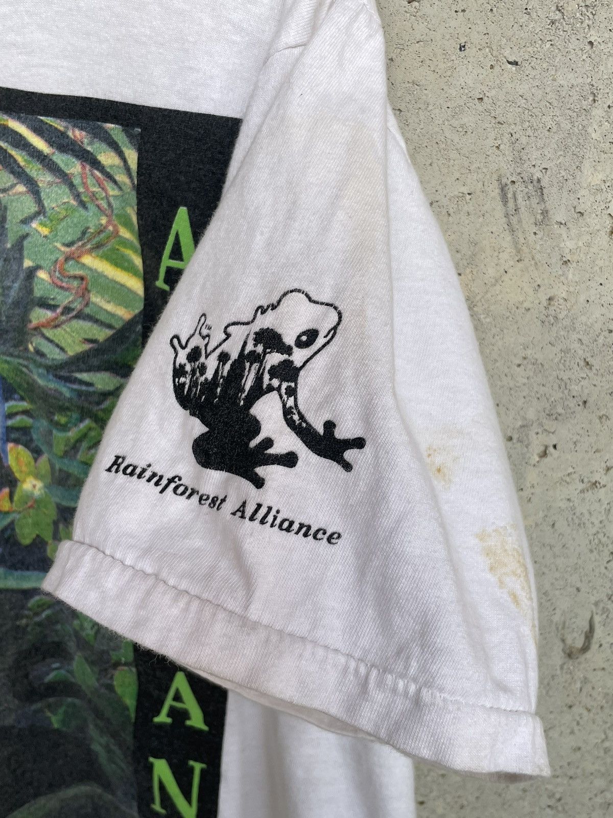 Vintage Vintage 90s Wildlife Rainforest Alliance Nature Tee Size US M / EU 48-50 / 2 - 3 Thumbnail