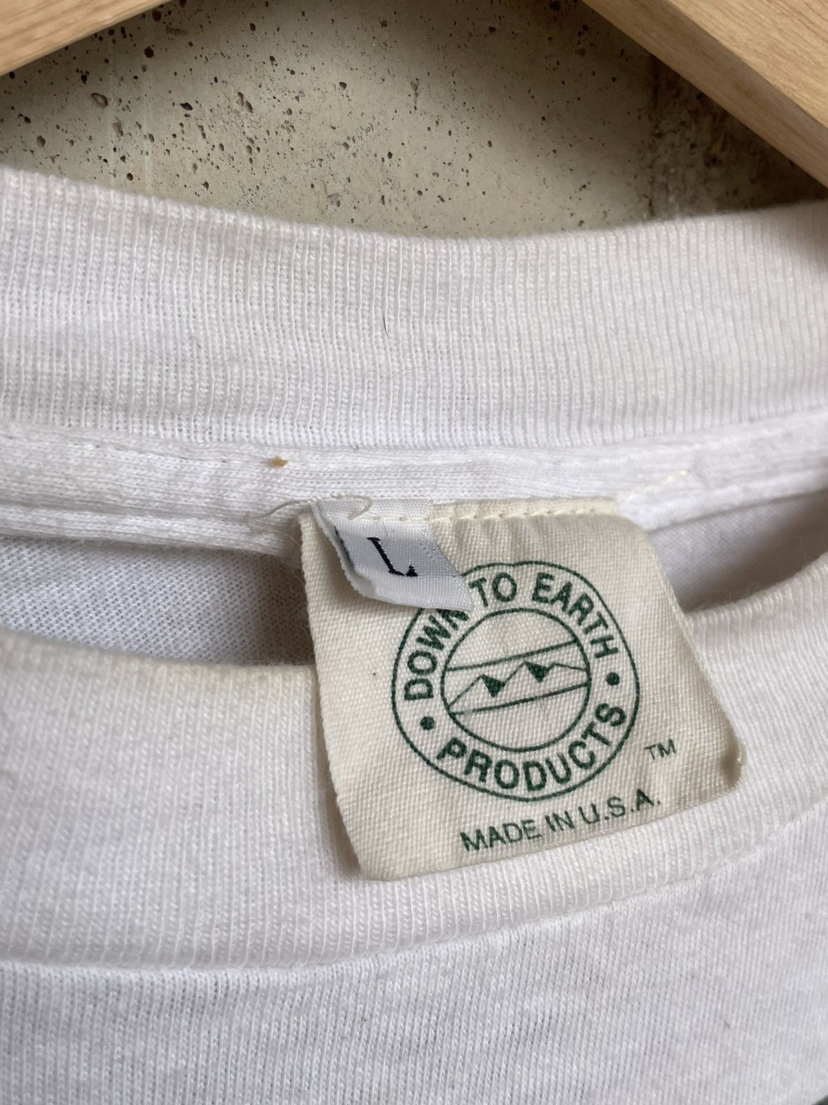 Vintage Vintage 90s Wildlife Rainforest Alliance Nature Tee Size US M / EU 48-50 / 2 - 2 Thumbnail
