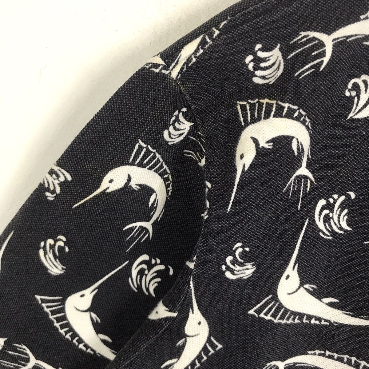 Polo Ralph Lauren × Vintage Vintage Polo Sport By Ralph Lauren Swordfish Fullprint Polo Size US M / EU 48-50 / 2 - 5 Thumbnail