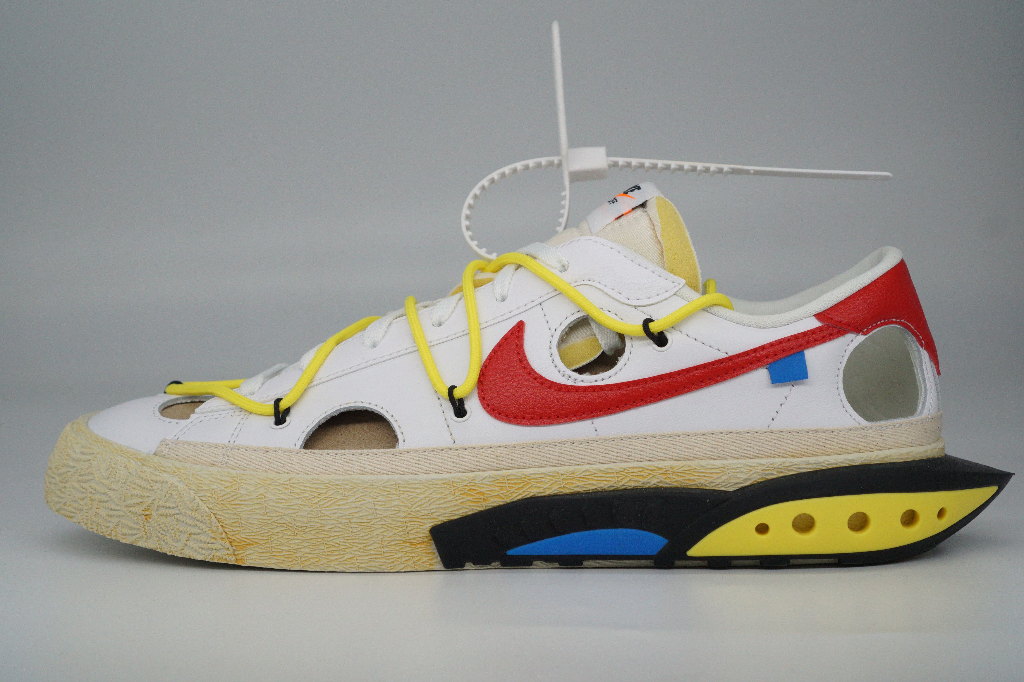Nike × Off-White Nike Blazer Low Off-White University Red Size US 11.5 / EU 44-45 - 1 Thumbnail