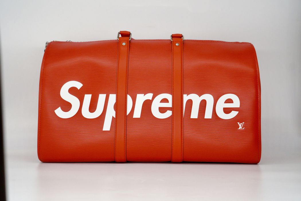 Louis Vuitton x Supreme Keepall Bandouliere Epi 45 Red