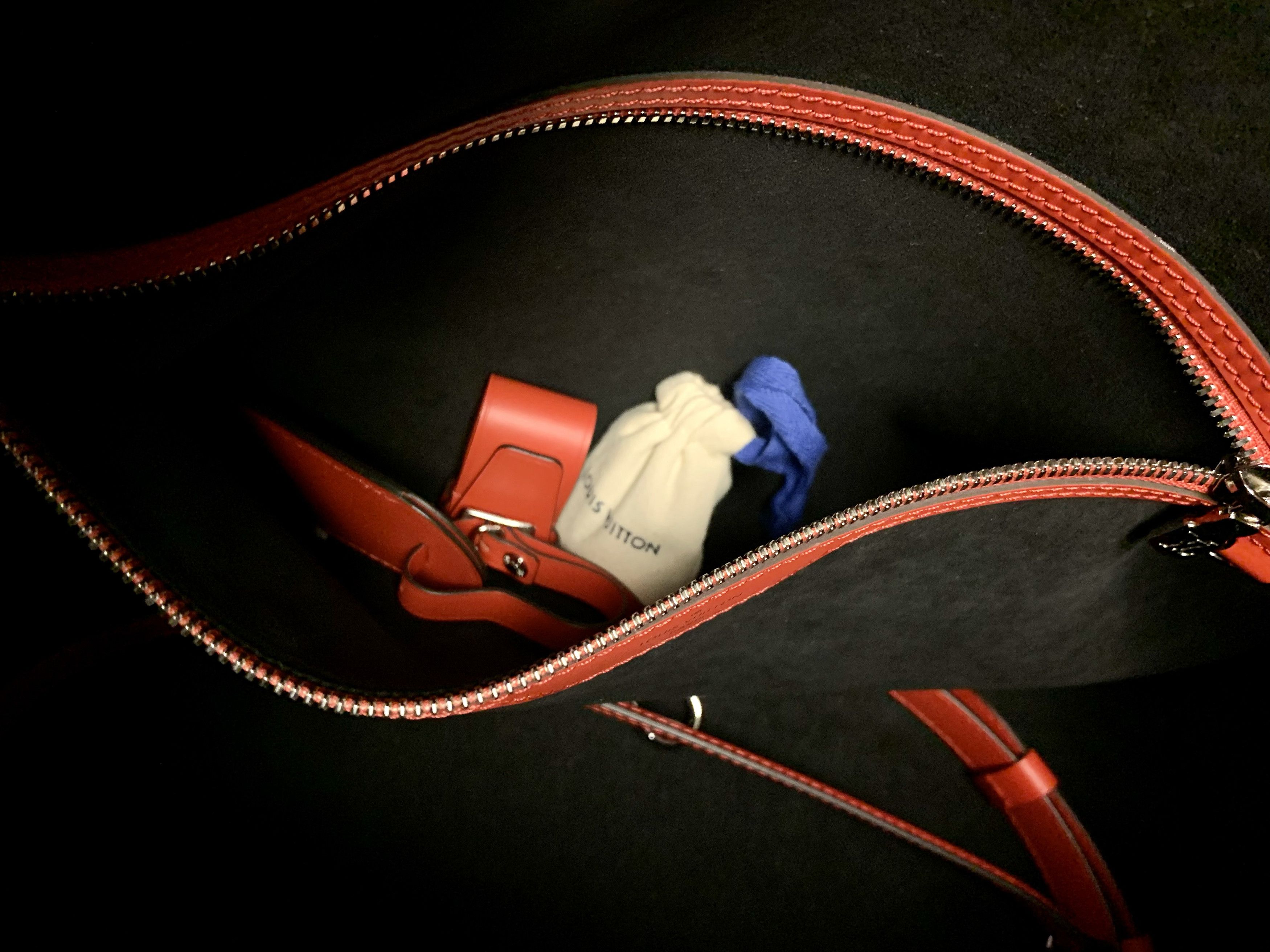 Louis Vuitton × Supreme Louis Vuitton x Supreme Keepall Bandouliere Epi 45 Red Size ONE SIZE - 6 Thumbnail