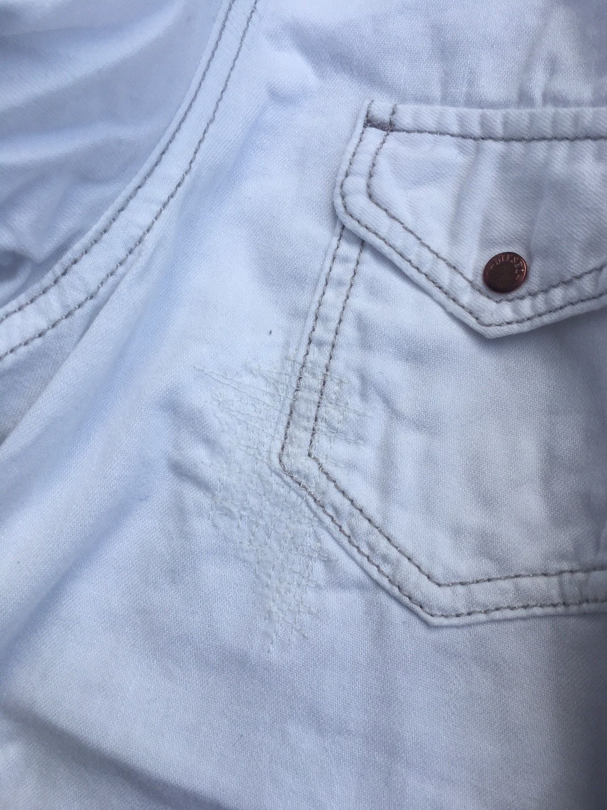Diesel white 3q snap button Size US S / EU 44-46 / 1 - 6 Thumbnail