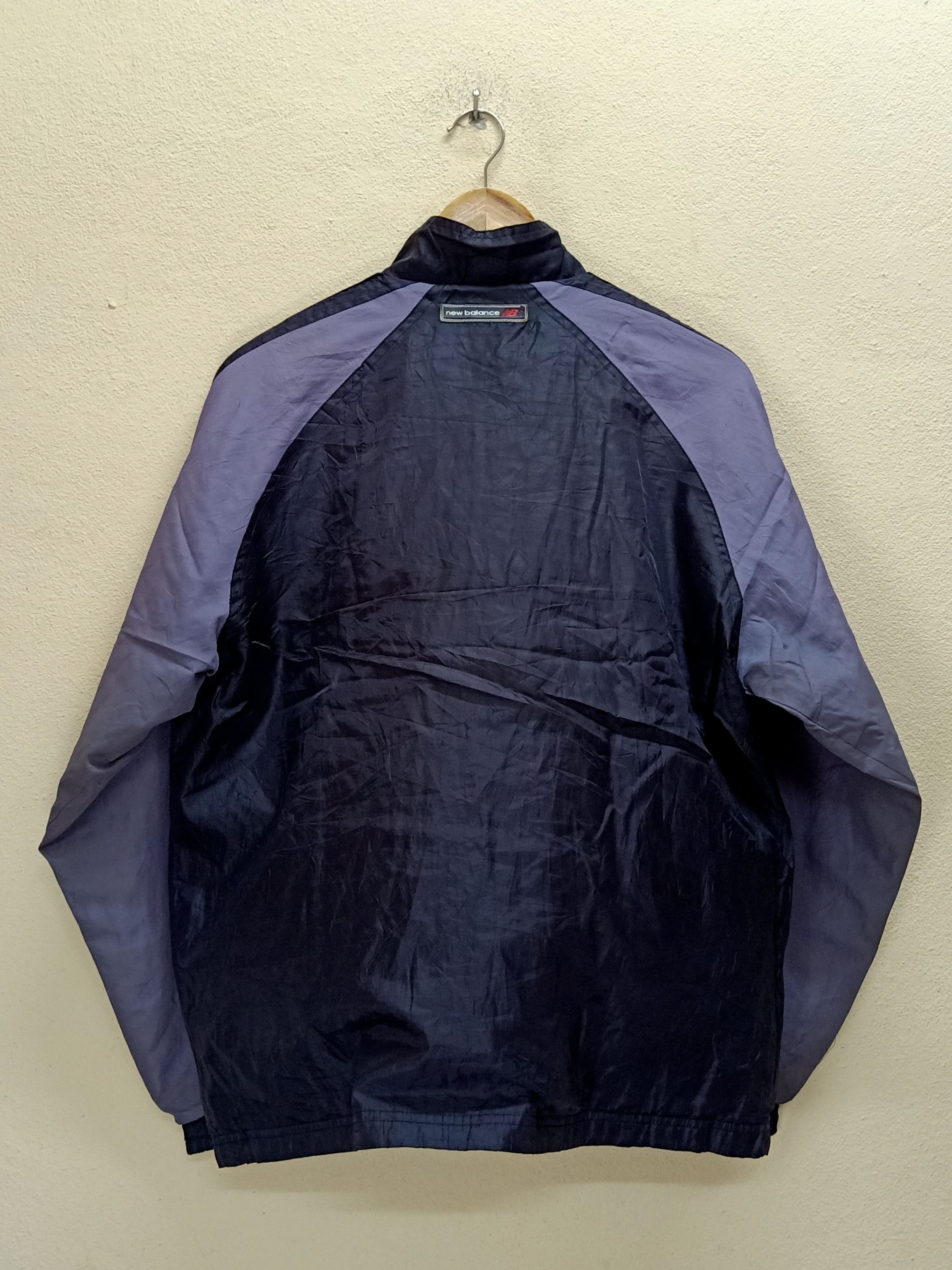 New Balance × Vintage NEW BALANCE Achieve Side Tape Embroidery Windbreaker Jacket Size US M / EU 48-50 / 2 - 2 Thumbnail