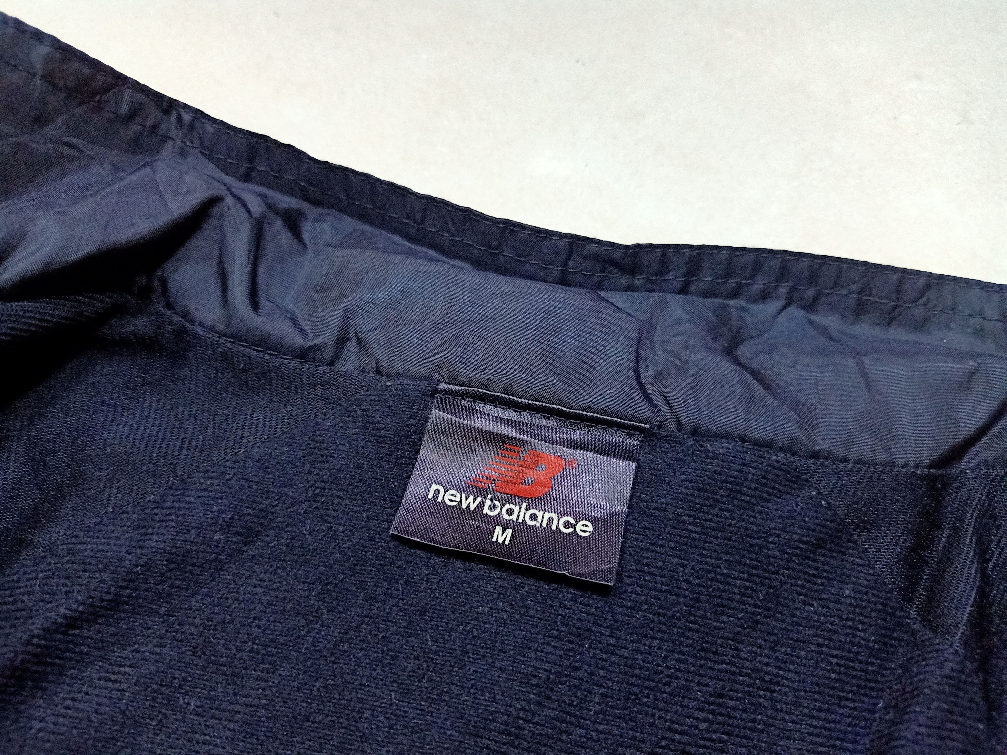 New Balance × Vintage NEW BALANCE Achieve Side Tape Embroidery Windbreaker Jacket Size US M / EU 48-50 / 2 - 8 Thumbnail