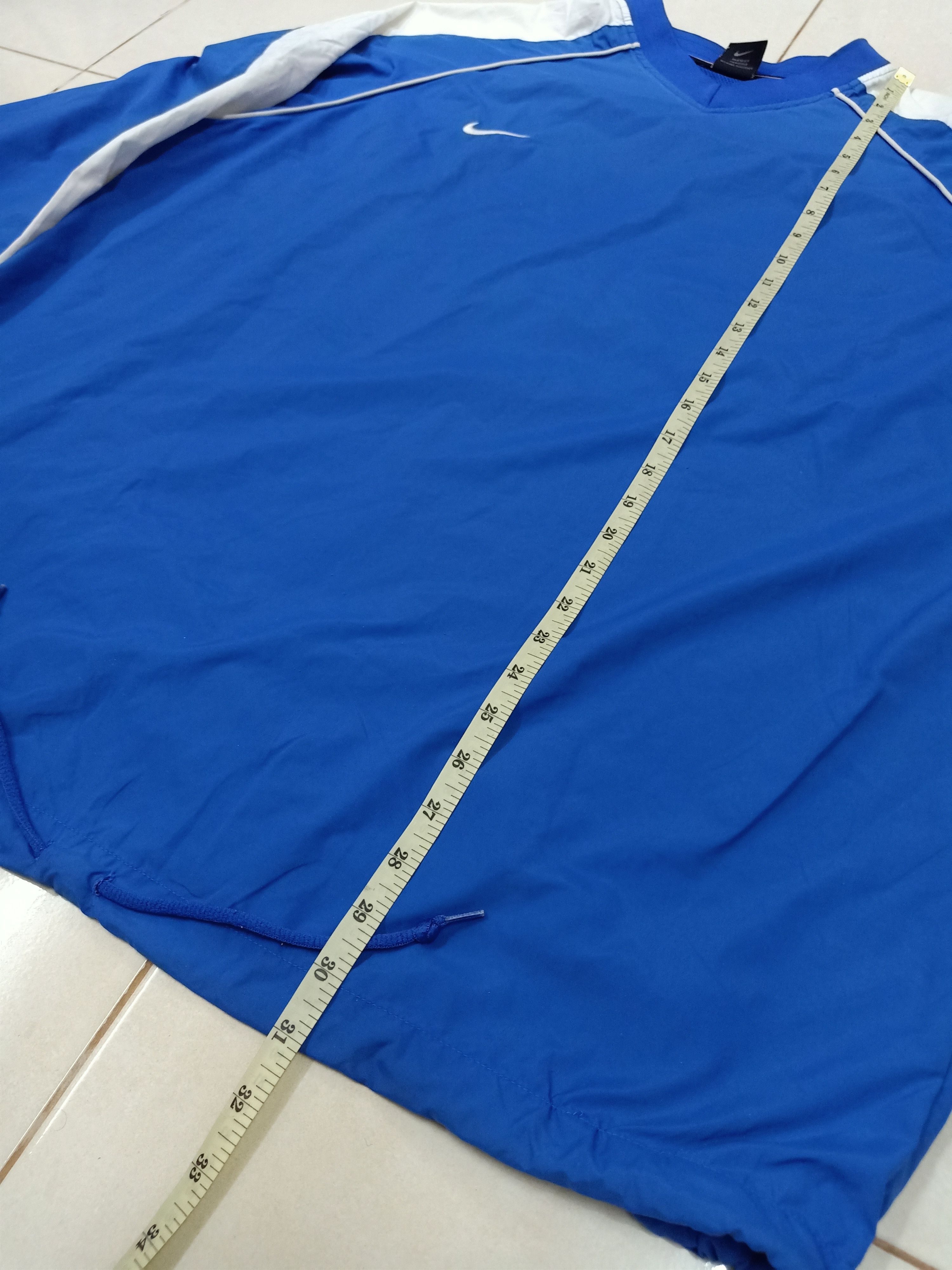 Nike × Vintage NIKE Swoosh Blue Thin Lite Windbreaker Jerseys Size US XL / EU 56 / 4 - 9 Thumbnail