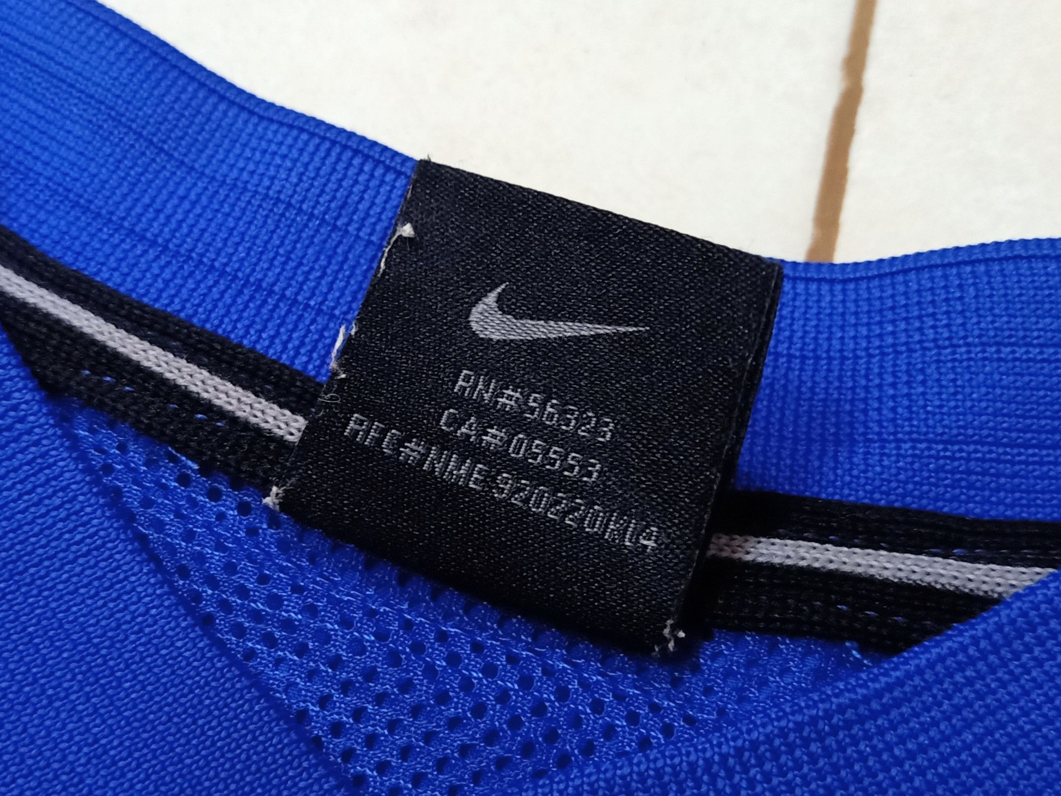 Nike × Vintage NIKE Swoosh Blue Thin Lite Windbreaker Jerseys Size US XL / EU 56 / 4 - 5 Thumbnail
