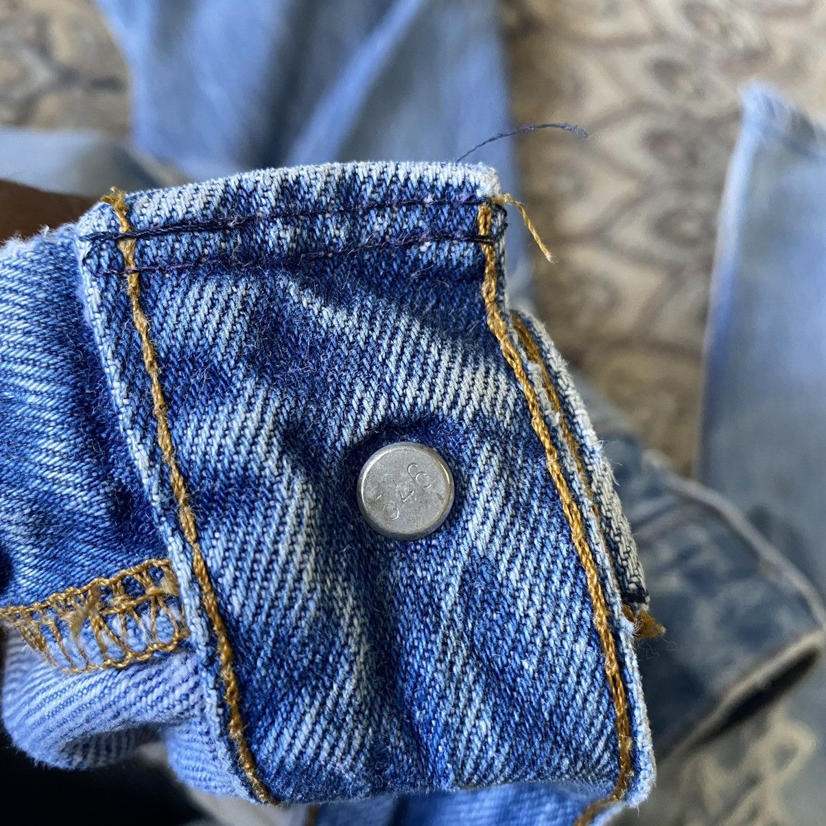 Levi's Vintage 90s Levis 501 Thrashed Jeans 34x30 USA Size US 34 / EU 50 - 18 Thumbnail