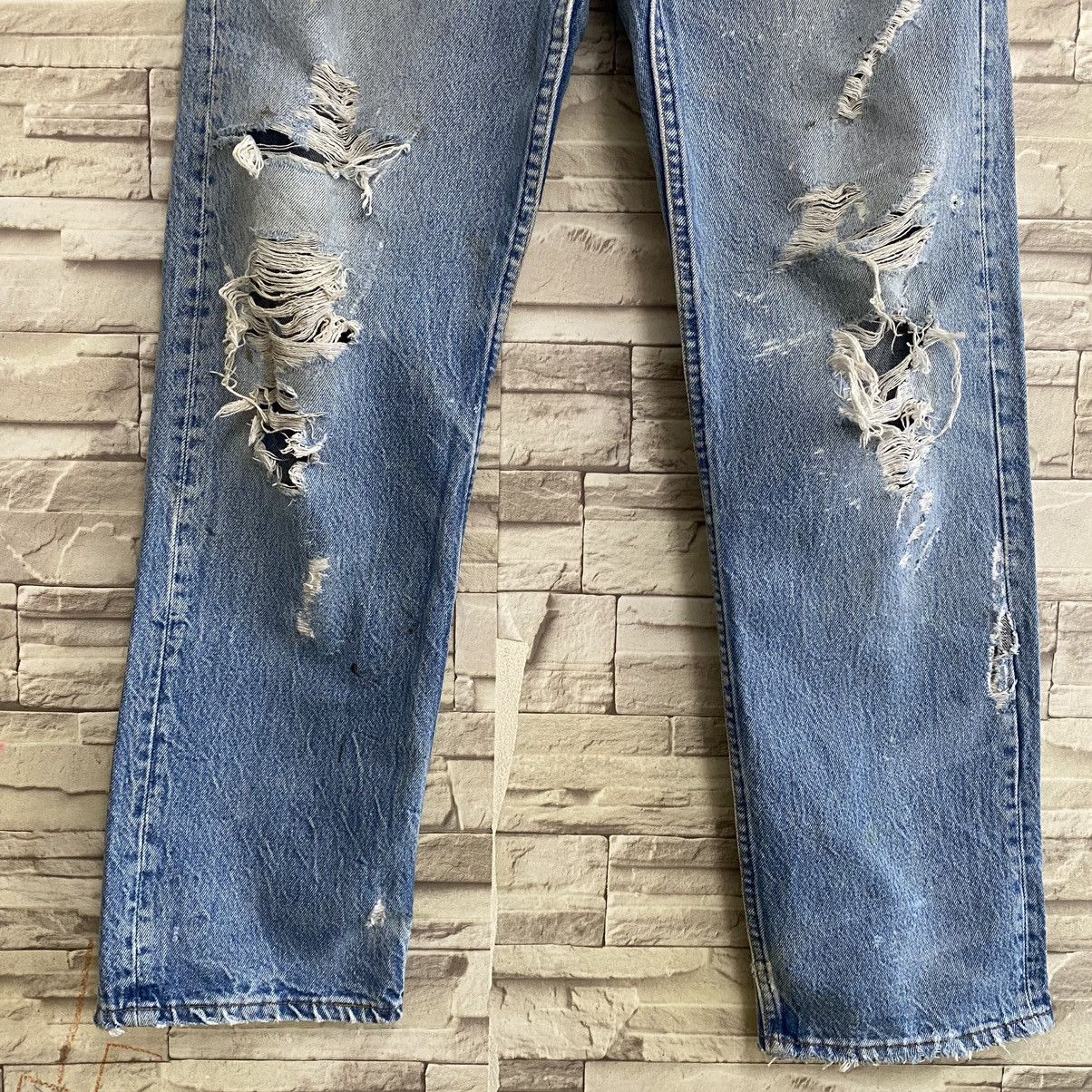 Levi's Vintage 90s Levis 501 Thrashed Jeans 34x30 USA Size US 34 / EU 50 - 9 Thumbnail
