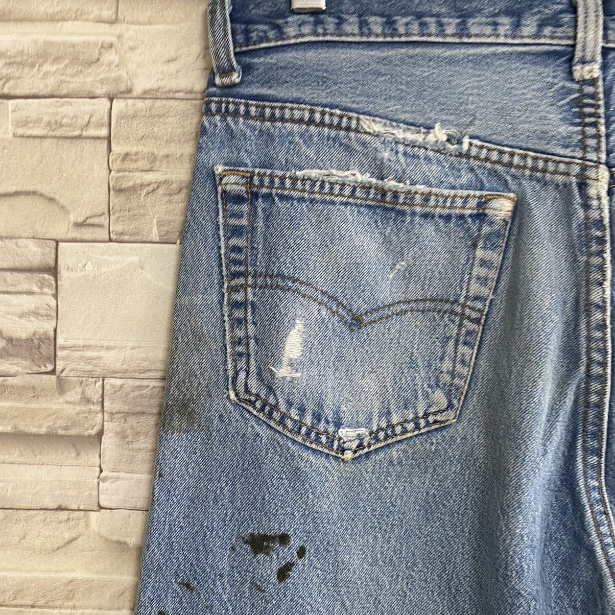 Levi's Vintage 90s Levis 501 Thrashed Jeans 34x30 USA Size US 34 / EU 50 - 12 Thumbnail