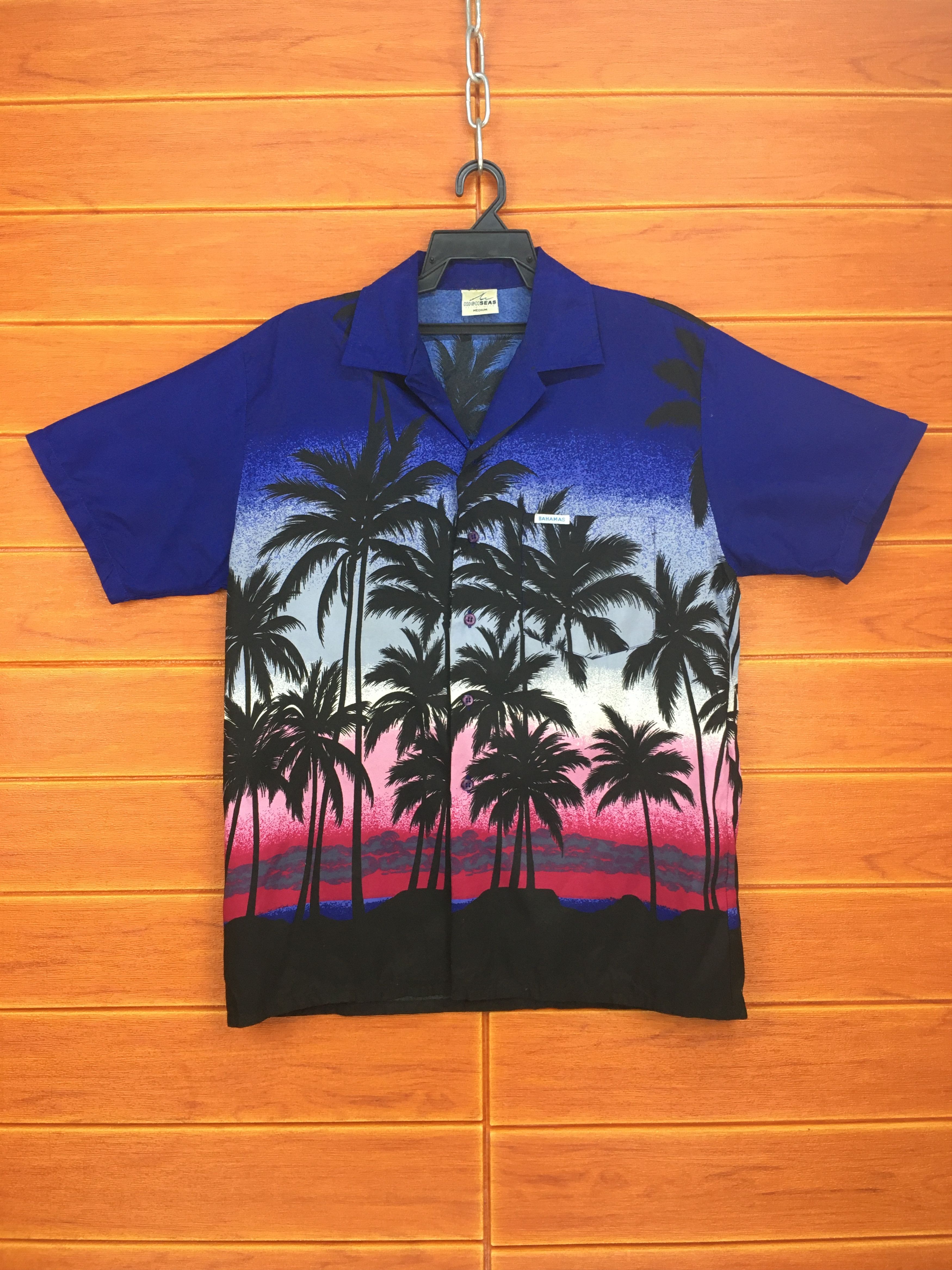 Vintage Vintage BAHAMAS Sun Set Coconut Trees Hawaiian Shirt Size US M / EU 48-50 / 2 - 1 Thumbnail