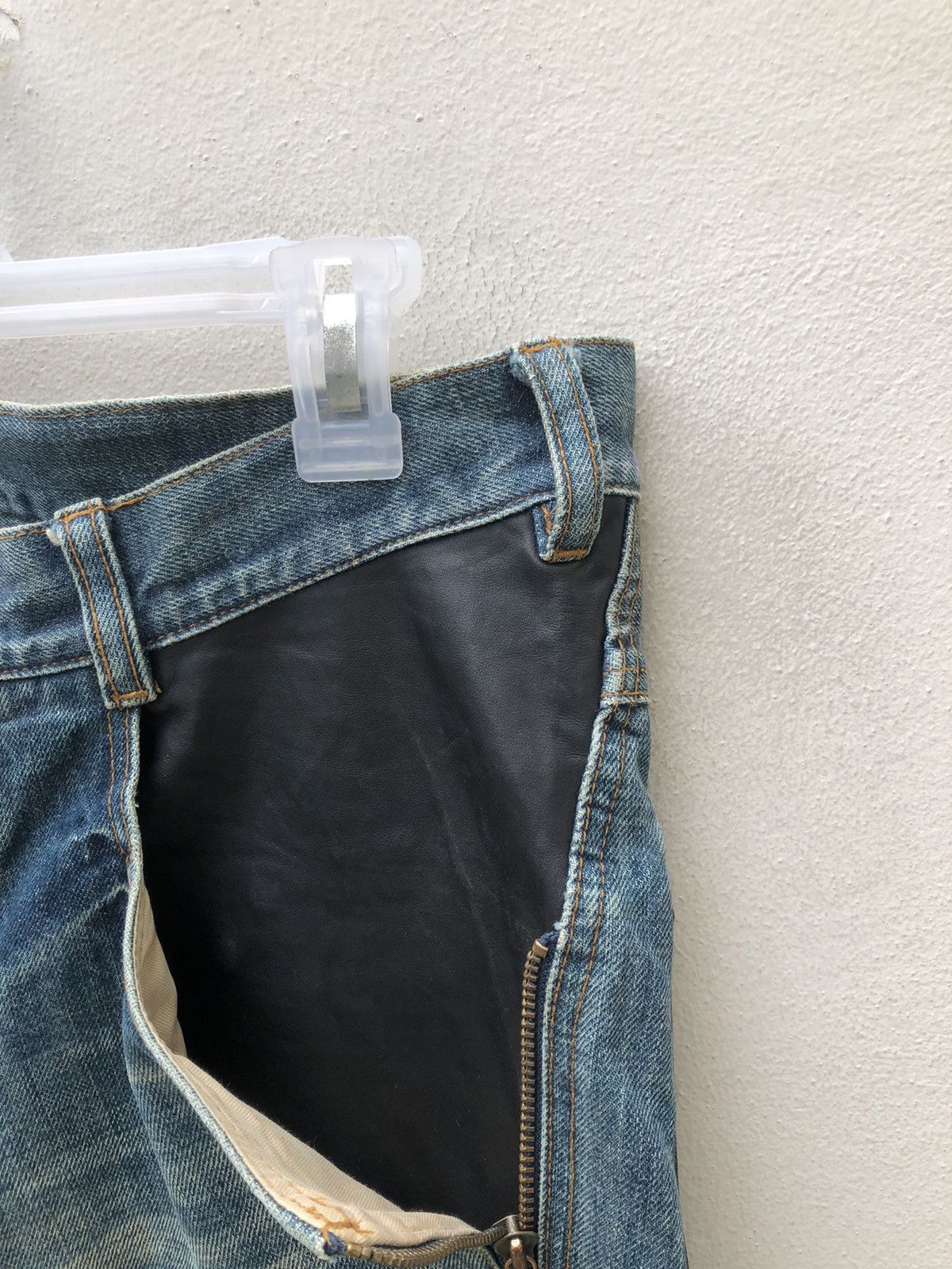 Alfredo Bannister Vintage Alfredo Banister Hybrid Leather Denim Flare Jeans Size US 32 / EU 48 - 9 Thumbnail