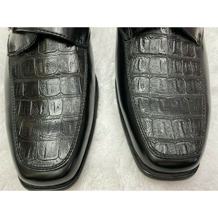 stacy adams black and gold loafers