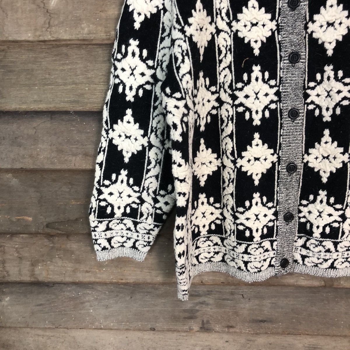 Homespun Knitwear × Vintage Bonwaltz Black Patterned Cardigans knitwear japan #6870 Size US M / EU 48-50 / 2 - 4 Thumbnail