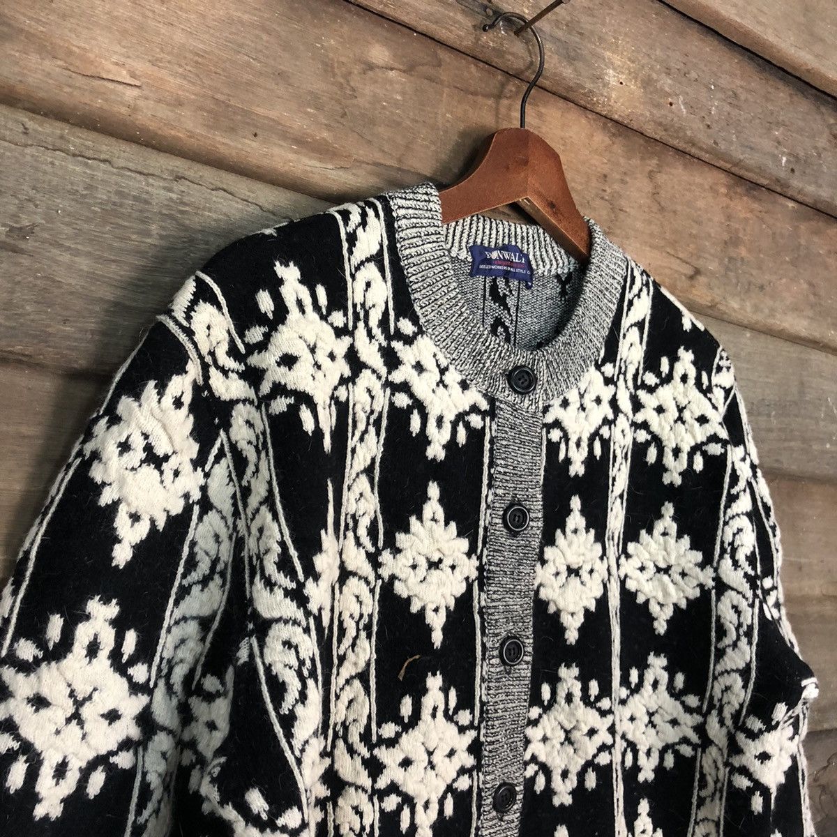 Homespun Knitwear × Vintage Bonwaltz Black Patterned Cardigans knitwear japan #6870 Size US M / EU 48-50 / 2 - 6 Thumbnail