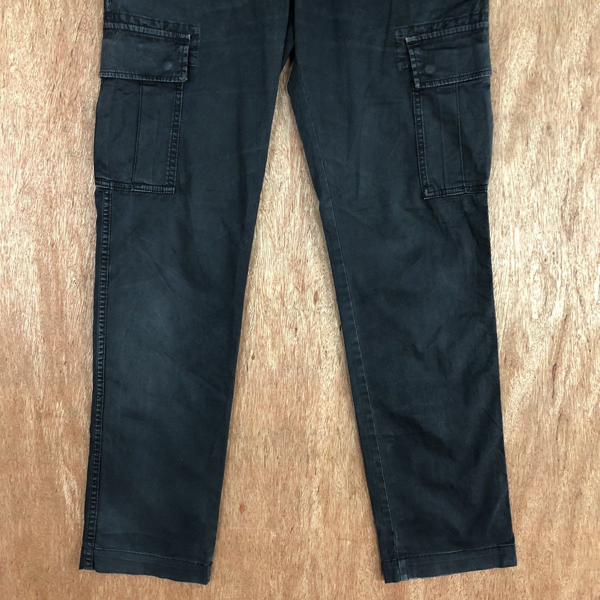 Japanese Brand Uniqlo Black Multipocket Tactical Cargo Pants #H330 Size US 32 / EU 48 - 3 Thumbnail