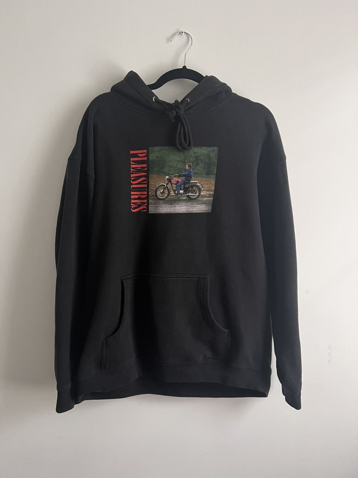 Pleasures bob shop dylan hoodie