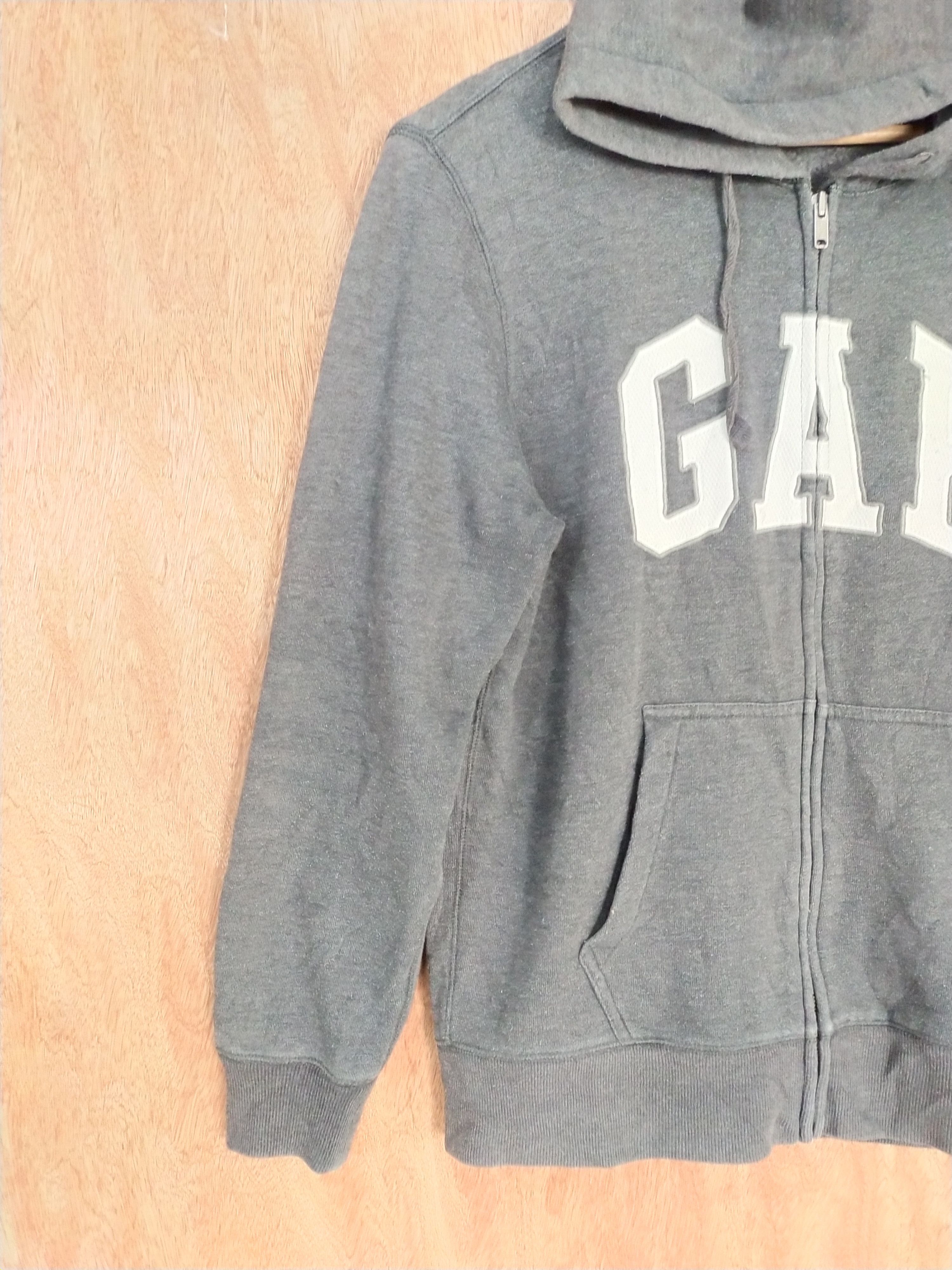 Gap × Japanese Brand Gap spellout hoodie faded gray sweaters #S145 Size US M / EU 48-50 / 2 - 5 Thumbnail