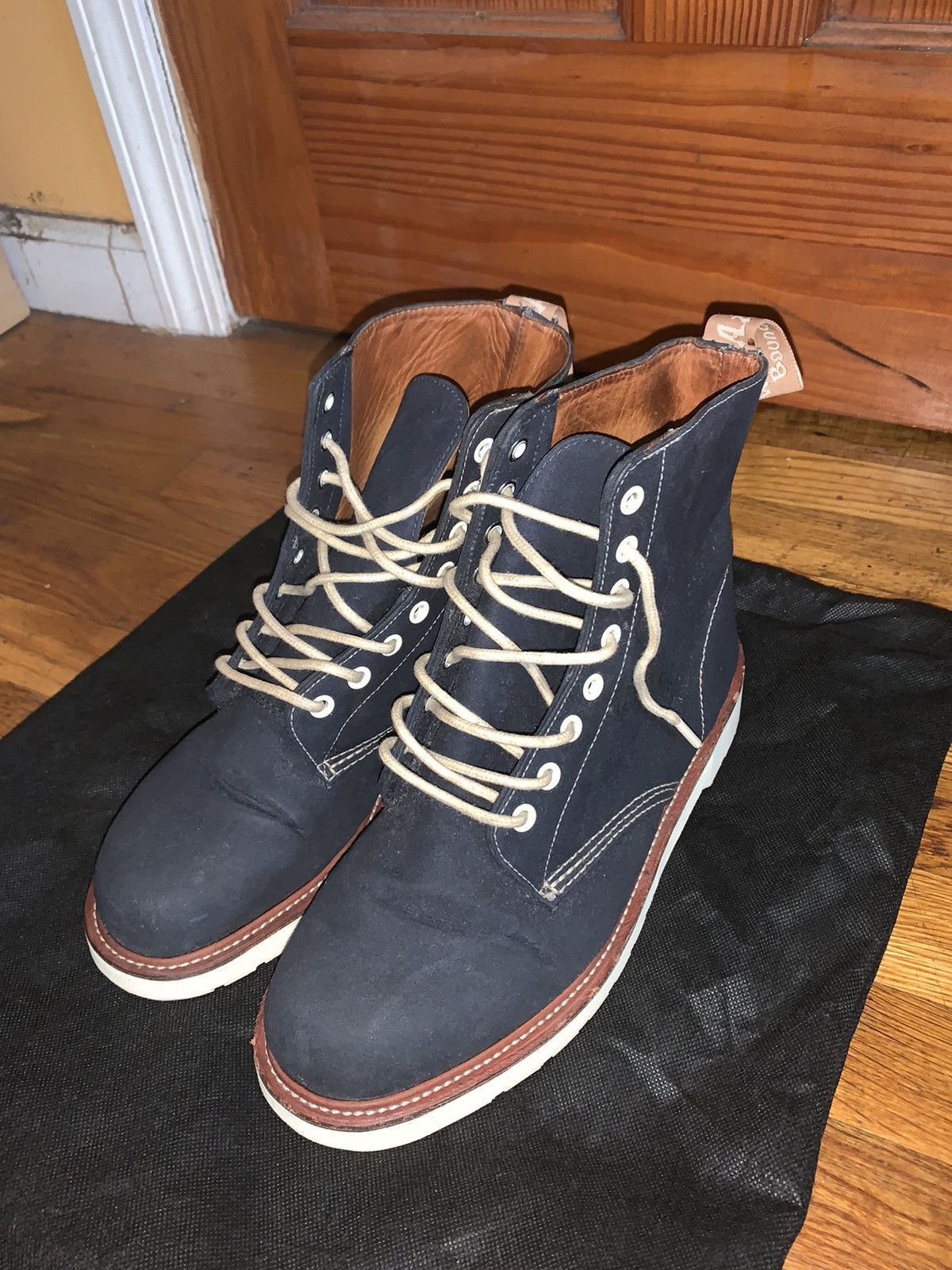 Doc martin canvas hot sale