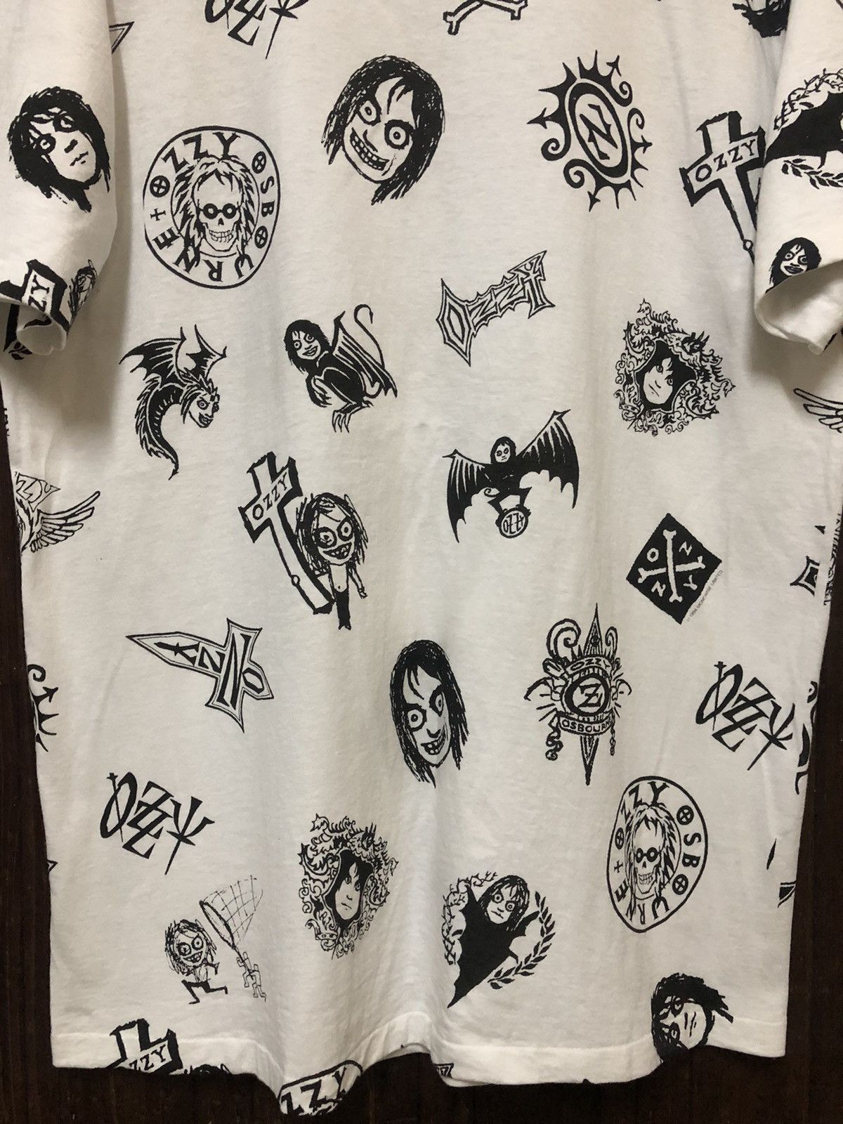 Ozzy Osbourne × Vintage Vintage 90s AOP Ozzy Osbourne Rare Tee Shirt Size US L / EU 52-54 / 3 - 5 Thumbnail