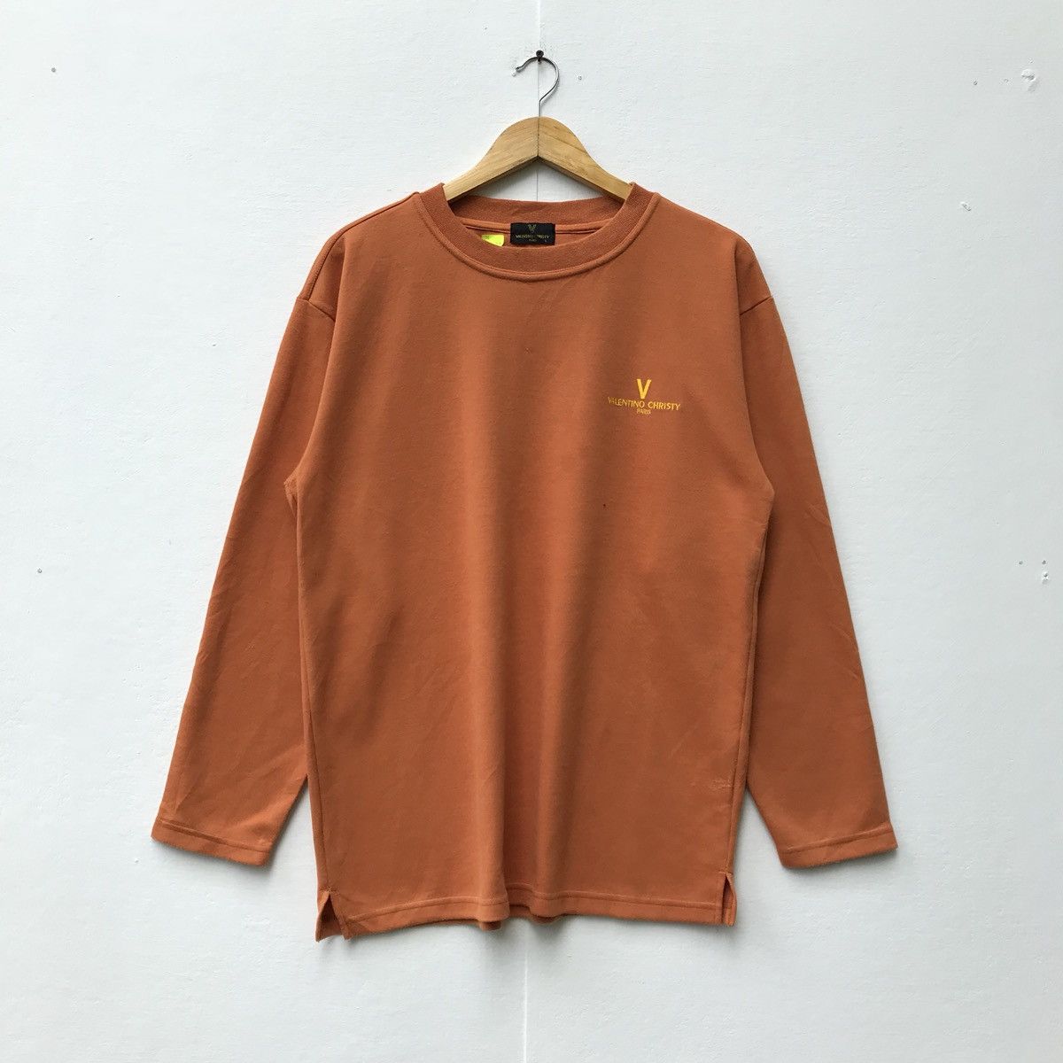 Designer × Valentino Valentino Christy Embroidery Logo Sweatshirt Size L / US 10 / IT 46 - 1 Thumbnail