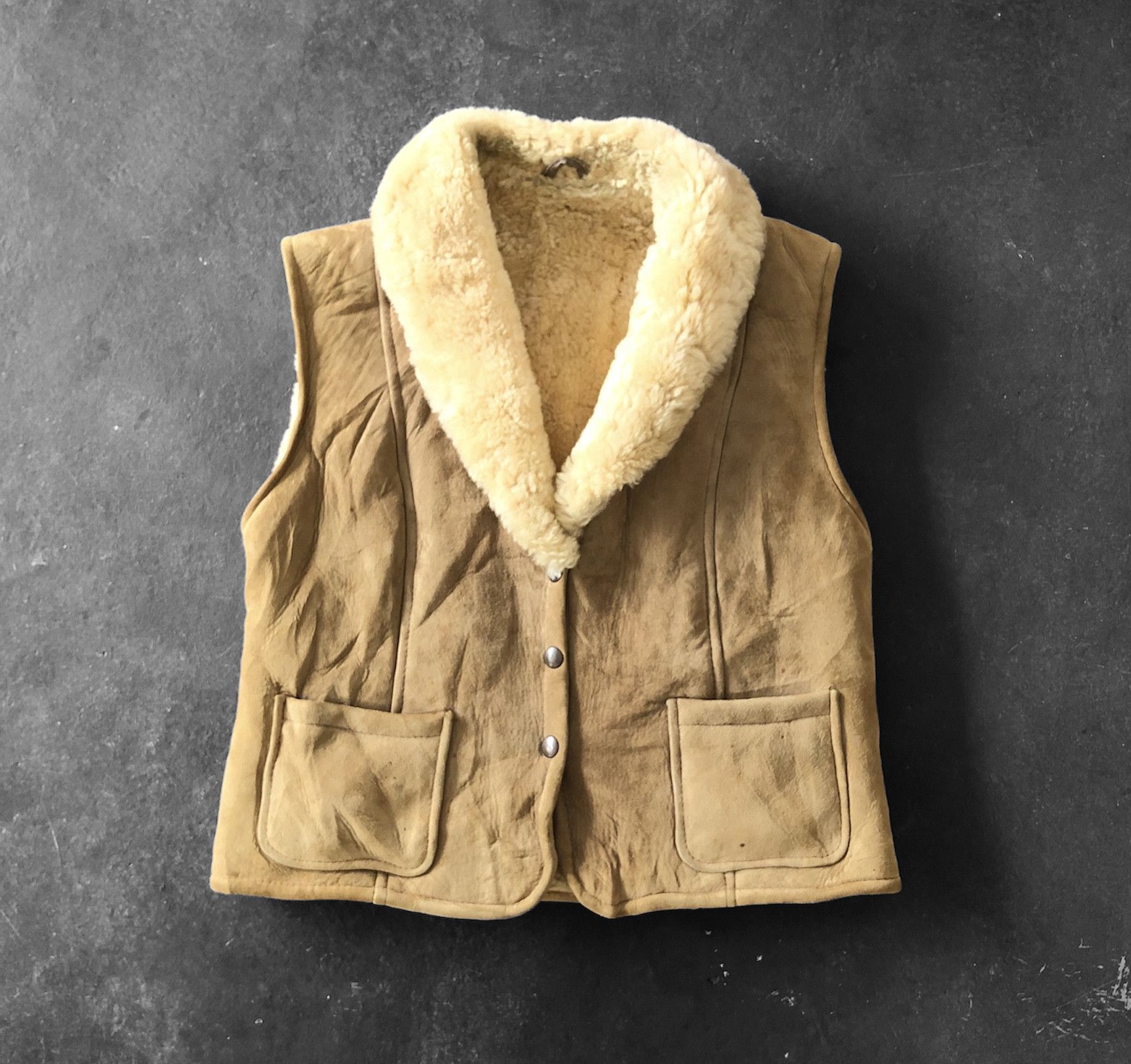 Genuine Leather VINTAGE SHEEP SKIN SHEARLING VEST Size US S / EU 44-46 / 1 - 1 Thumbnail