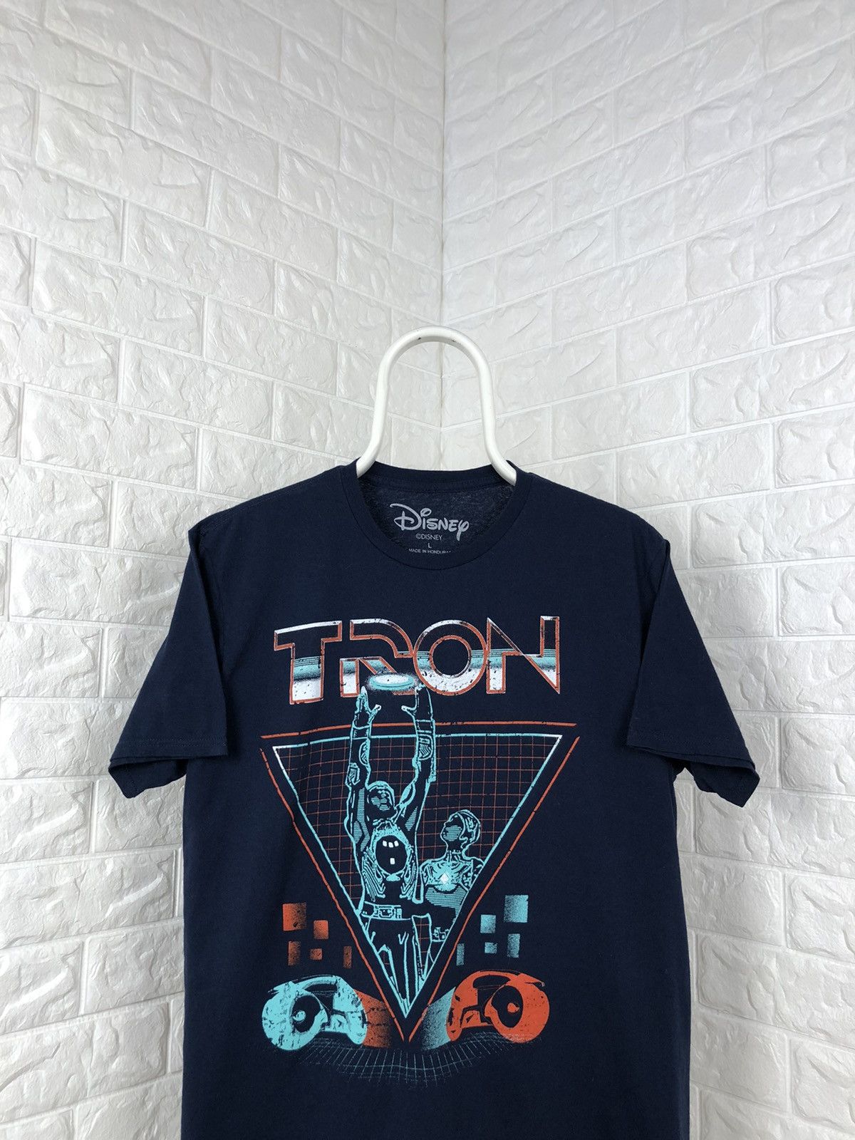 Disney × Vintage Vintage Destroyed Tron Disney Movies T-shirt Size US M / EU 48-50 / 2 - 2 Thumbnail