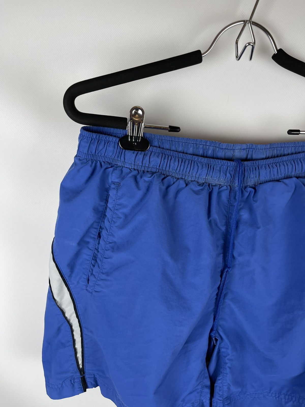 Nike Nike Vintage y2k blue striped shorts swoosh logo Size US 34 / EU 50 - 3 Thumbnail
