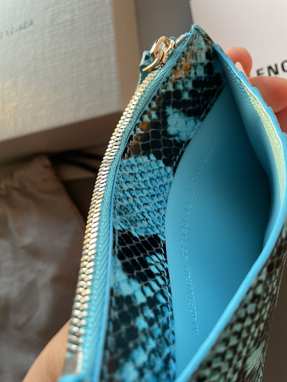 Balenciaga Runway Brand New Limited Edition Python Print Calf Wallet Size ONE SIZE - 8 Thumbnail