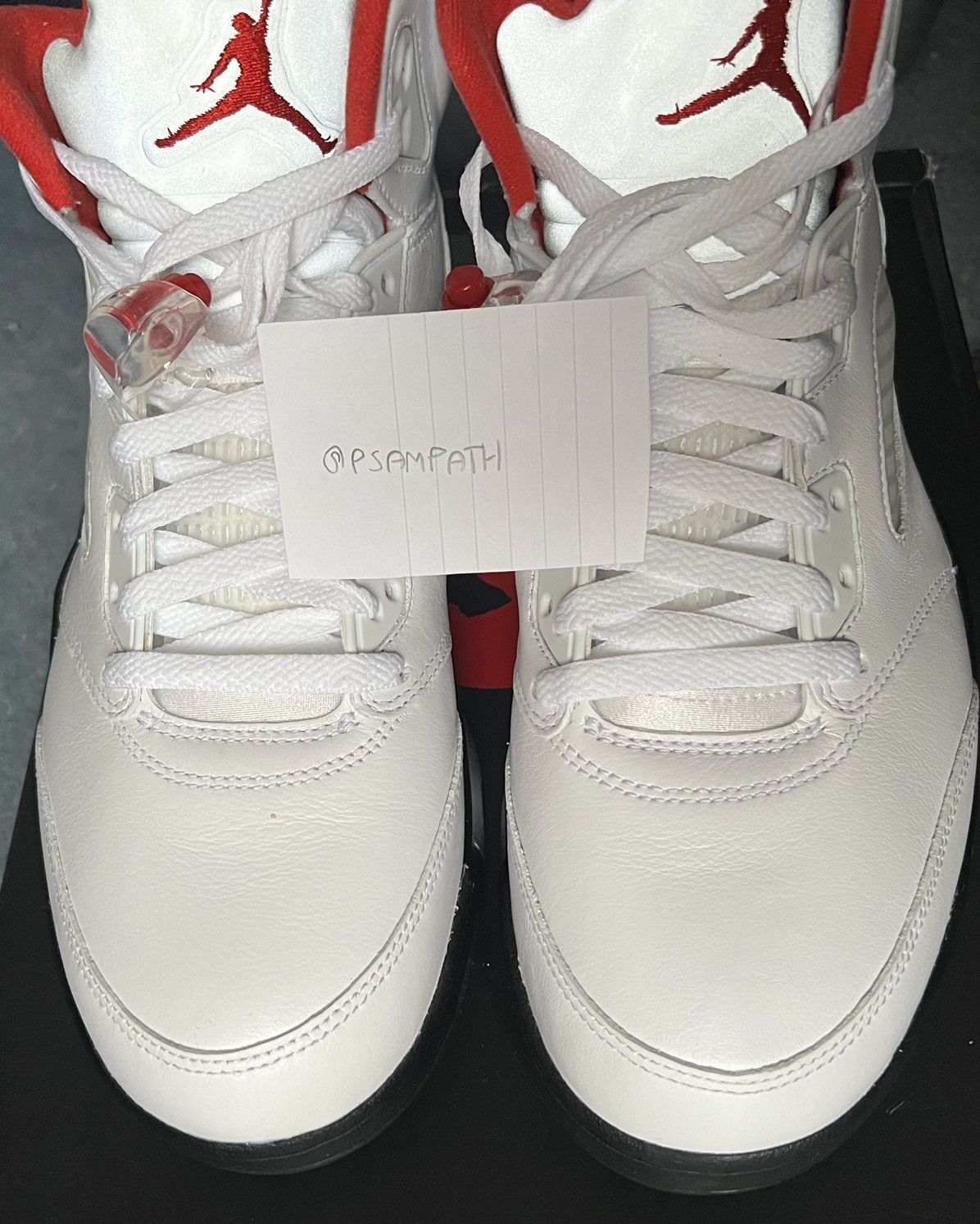 Jordan Brand Air Jordan 5 Retro Fire Red 2020 Size US 10.5 / EU 43-44 - 8 Thumbnail