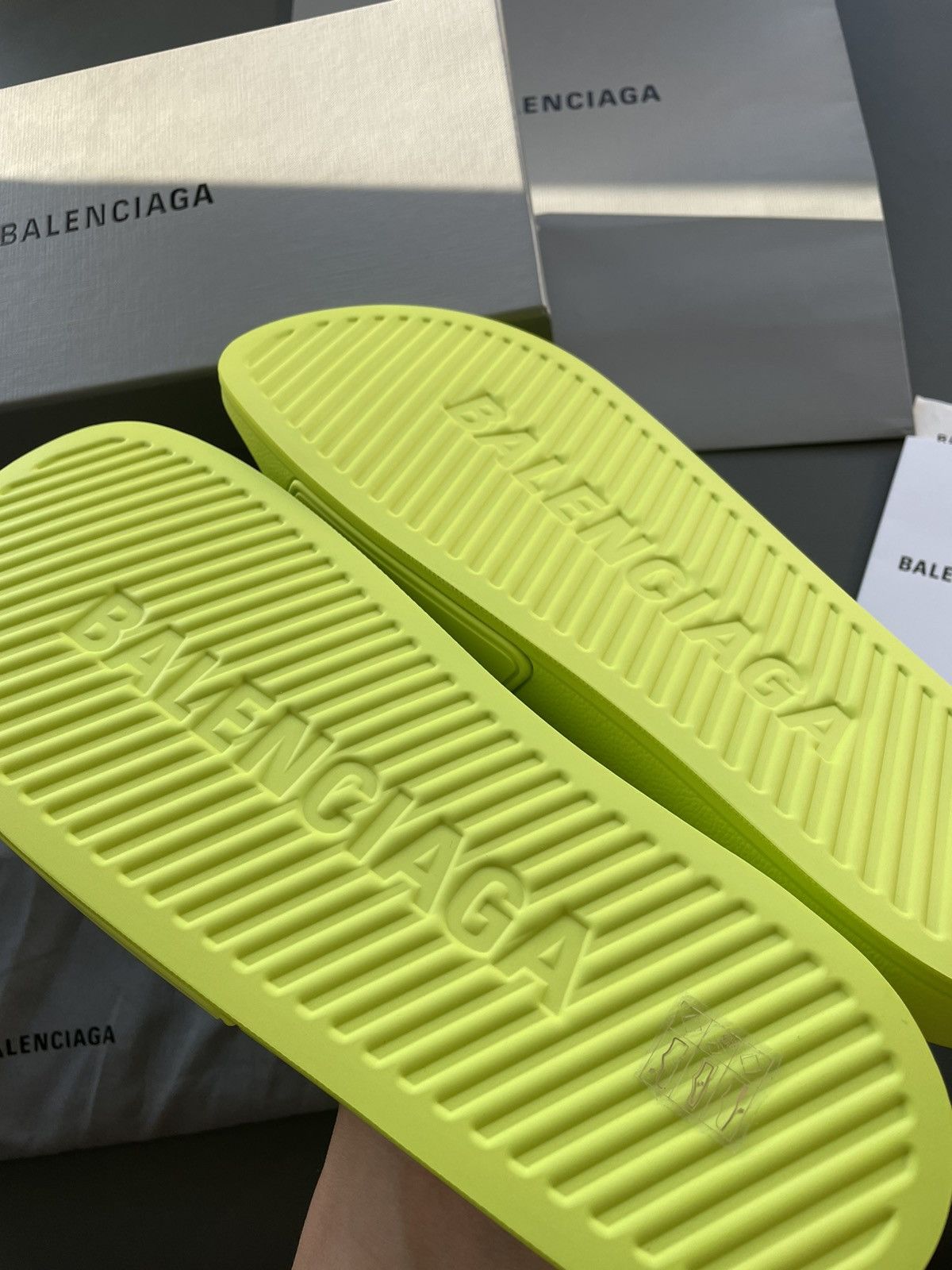Balenciaga Rare New Limited Edition Balenciaga Logo Pool Slides Slipon Size US 10.5 / EU 43-44 - 10 Thumbnail