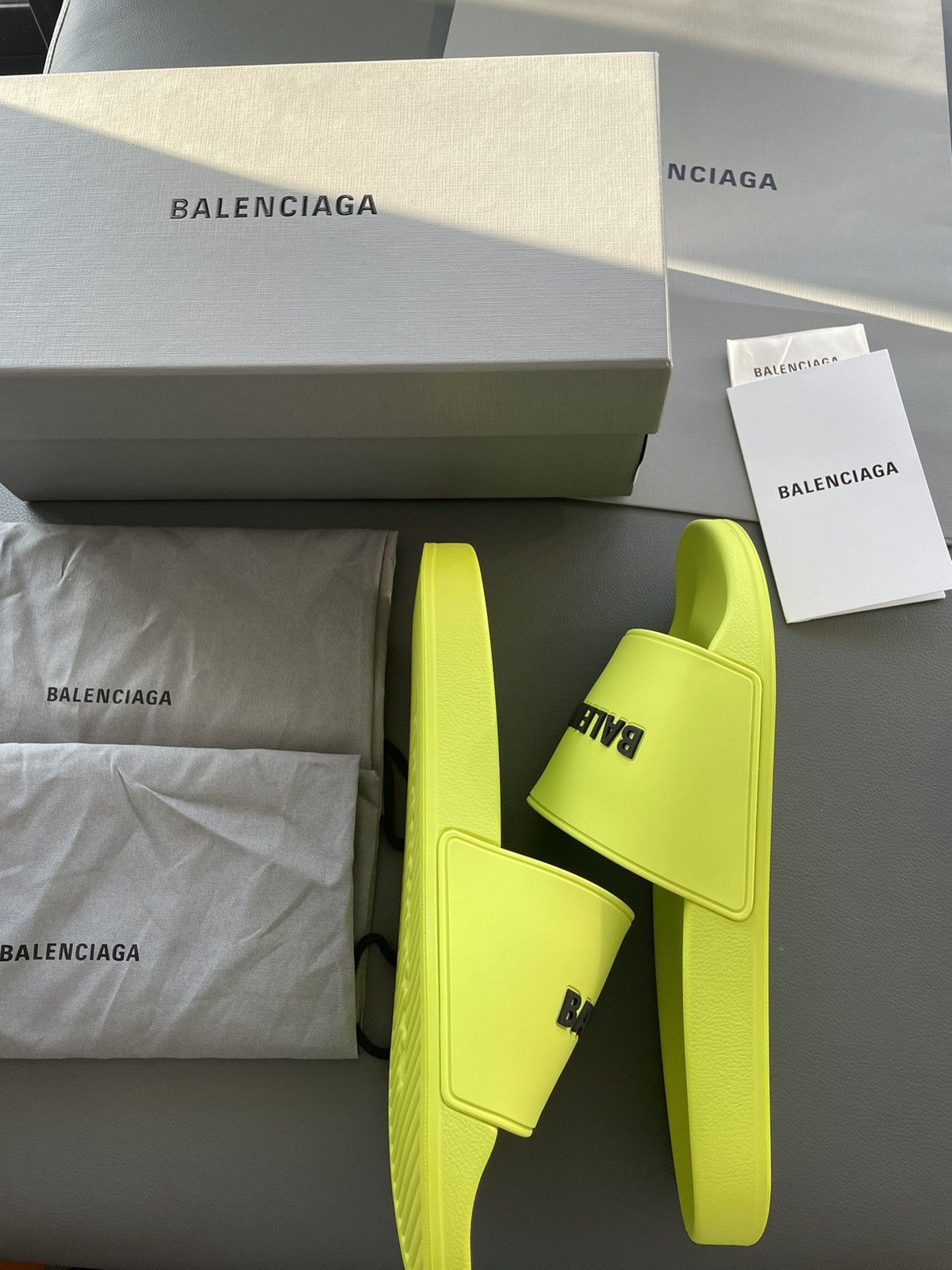 Balenciaga Rare New Limited Edition Balenciaga Logo Pool Slides Slipon Size US 10.5 / EU 43-44 - 17 Thumbnail