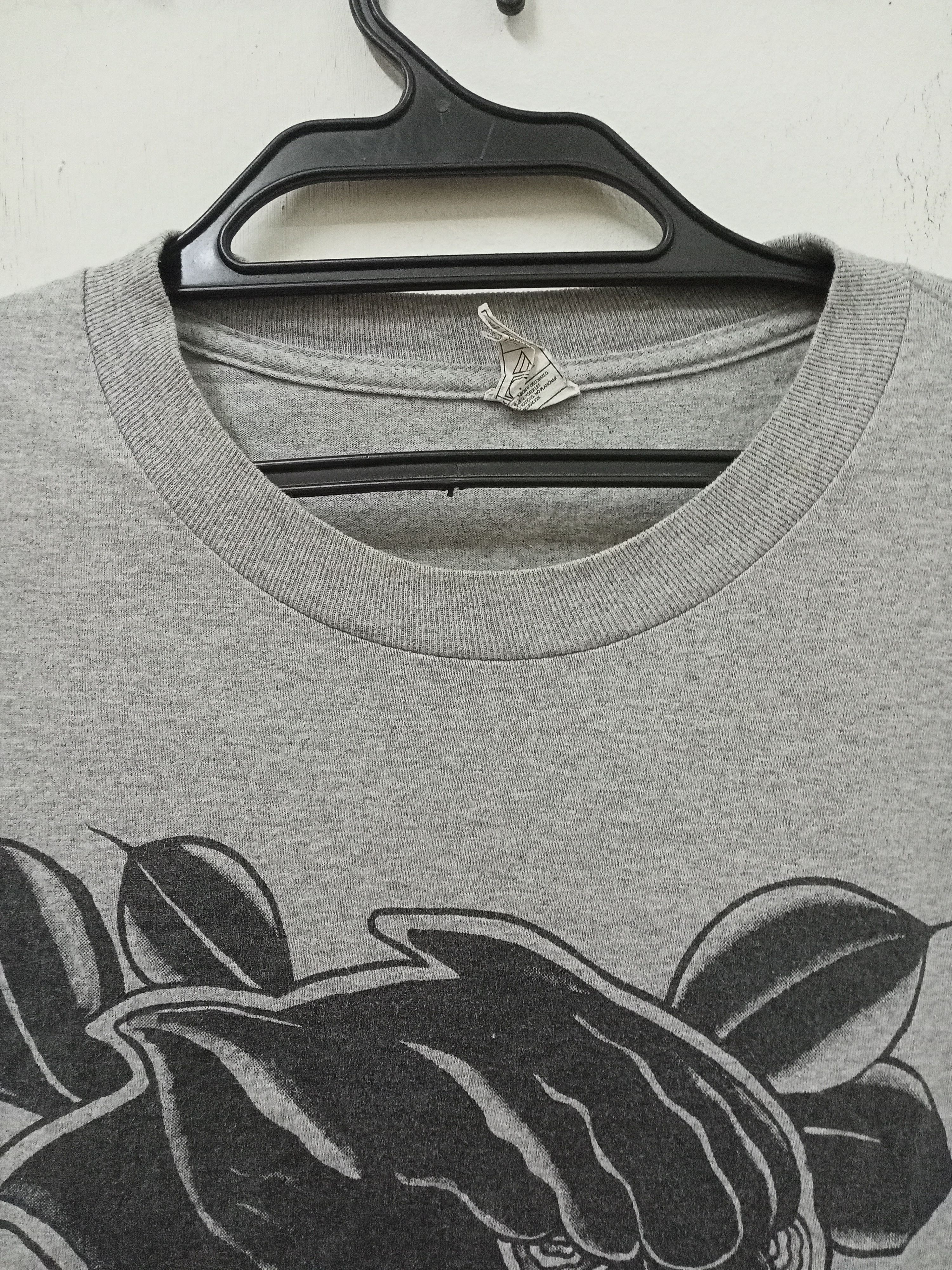 Vintage Vintage Art Black Panther Roses Tattoo T-shirt Size US XL / EU 56 / 4 - 4 Thumbnail