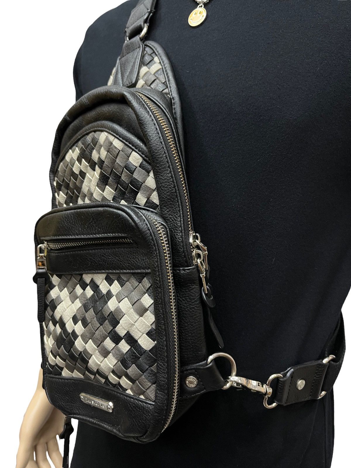 Designer × Japanese Brand × Takeo Kikuchi 🔥TAKEO KIKUCHI Classic Braided Design Multipocket Crossbody Size ONE SIZE - 5 Thumbnail