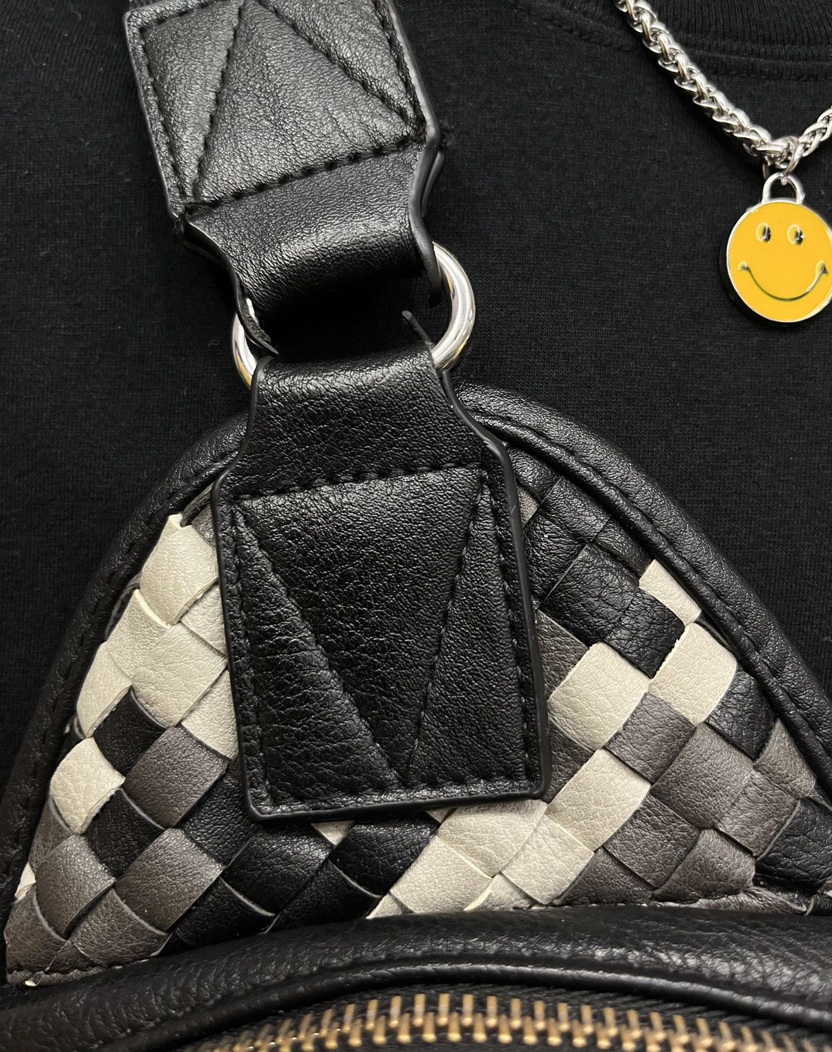 Designer × Japanese Brand × Takeo Kikuchi 🔥TAKEO KIKUCHI Classic Braided Design Multipocket Crossbody Size ONE SIZE - 9 Thumbnail