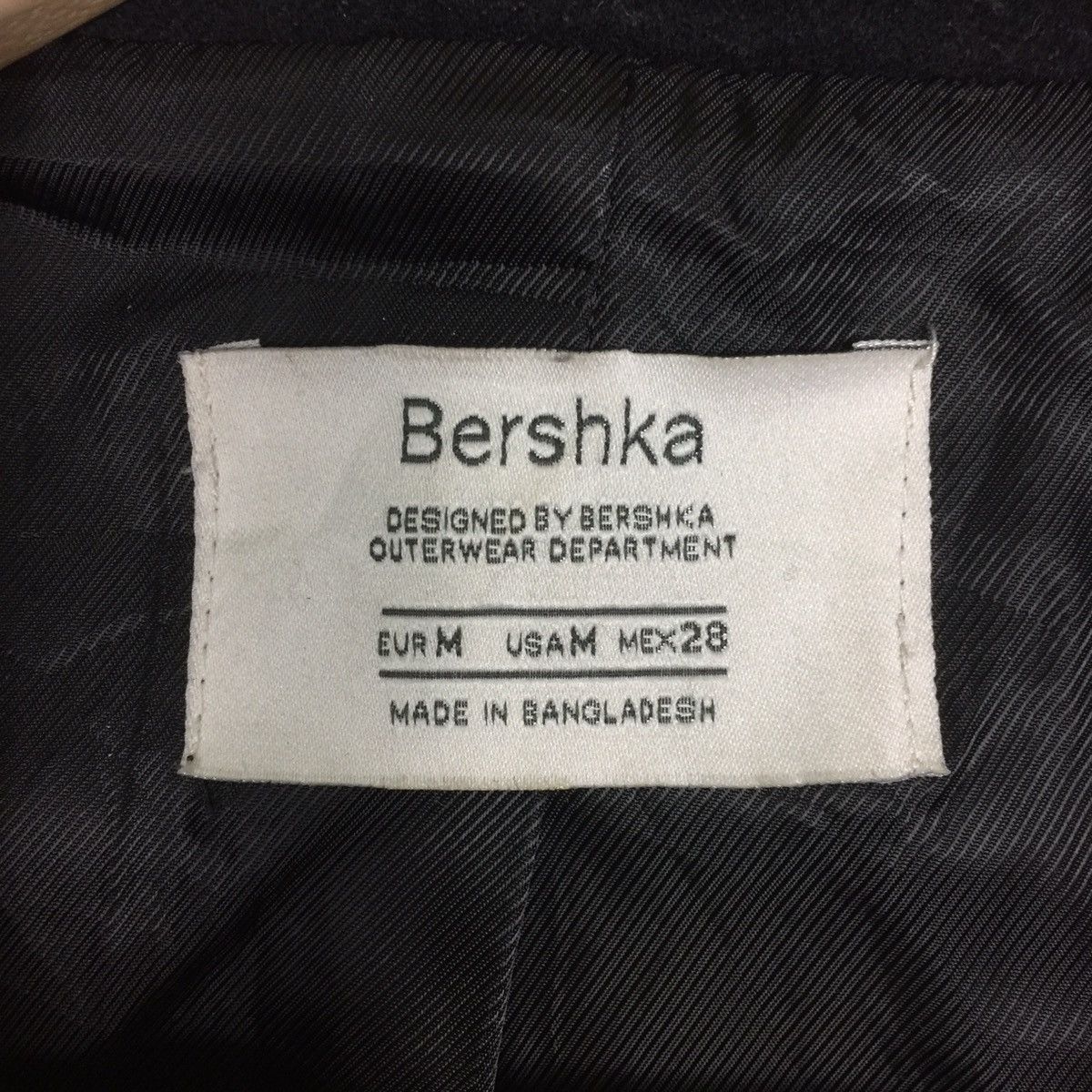 Bershka Unique Bershka Outerwear Collection Size US M / EU 48-50 / 2 - 6 Thumbnail