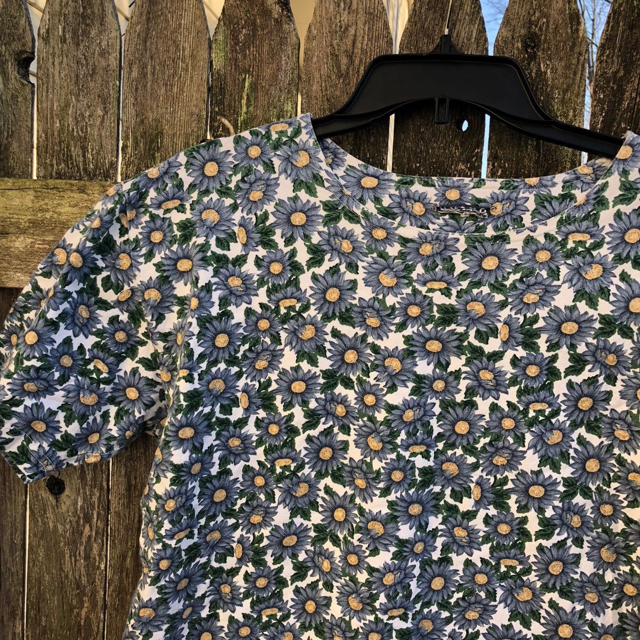 Vintage 80s Vintage Sun Flower T-Shirt cottagecore floral cute AOP Size L / US 10 / IT 46 - 1 Thumbnail