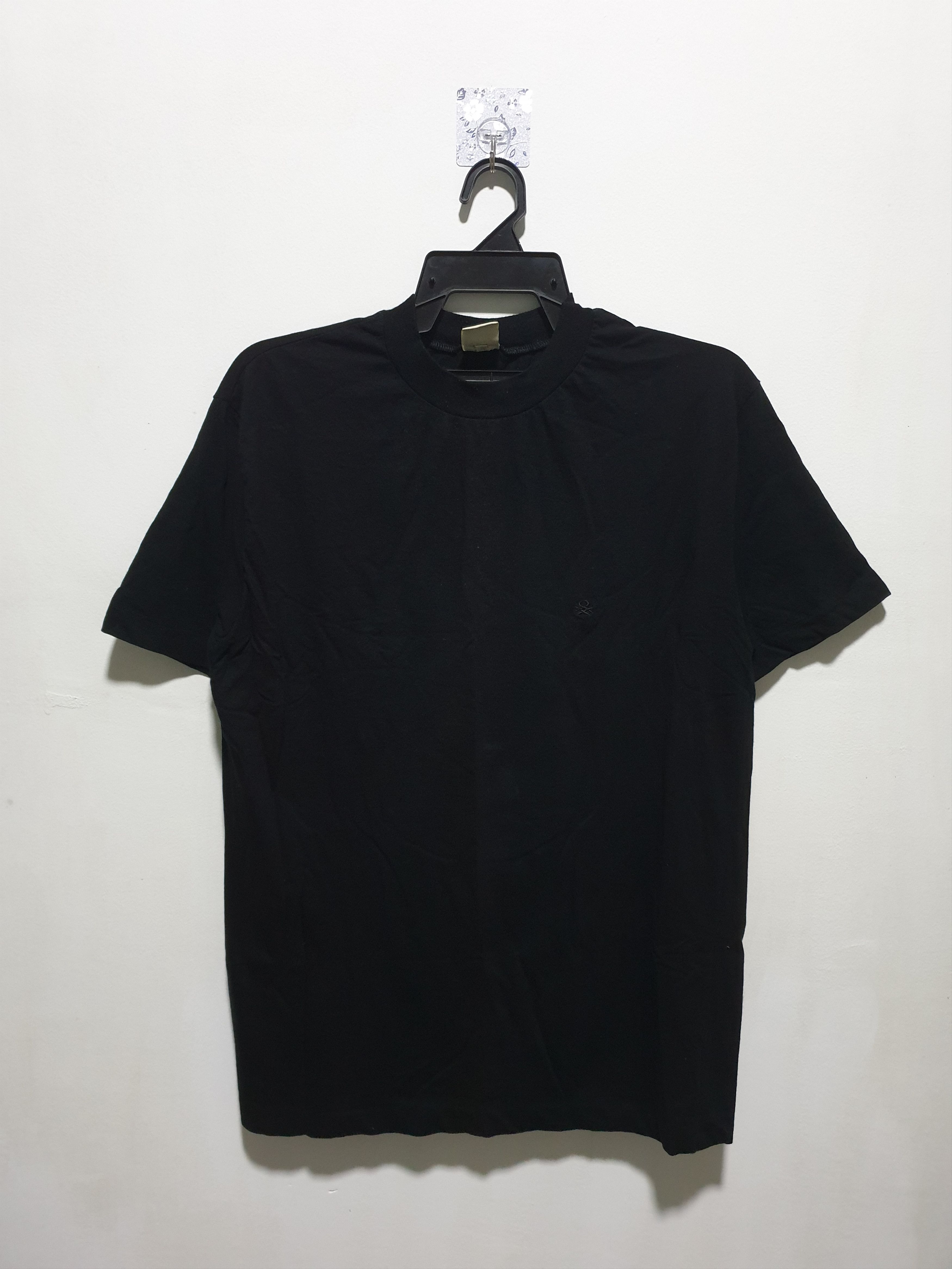 United Colors Of Benetton United COLORS OF Benetton Blue Navy Short sleeve shirt Size US M / EU 48-50 / 2 - 1 Thumbnail