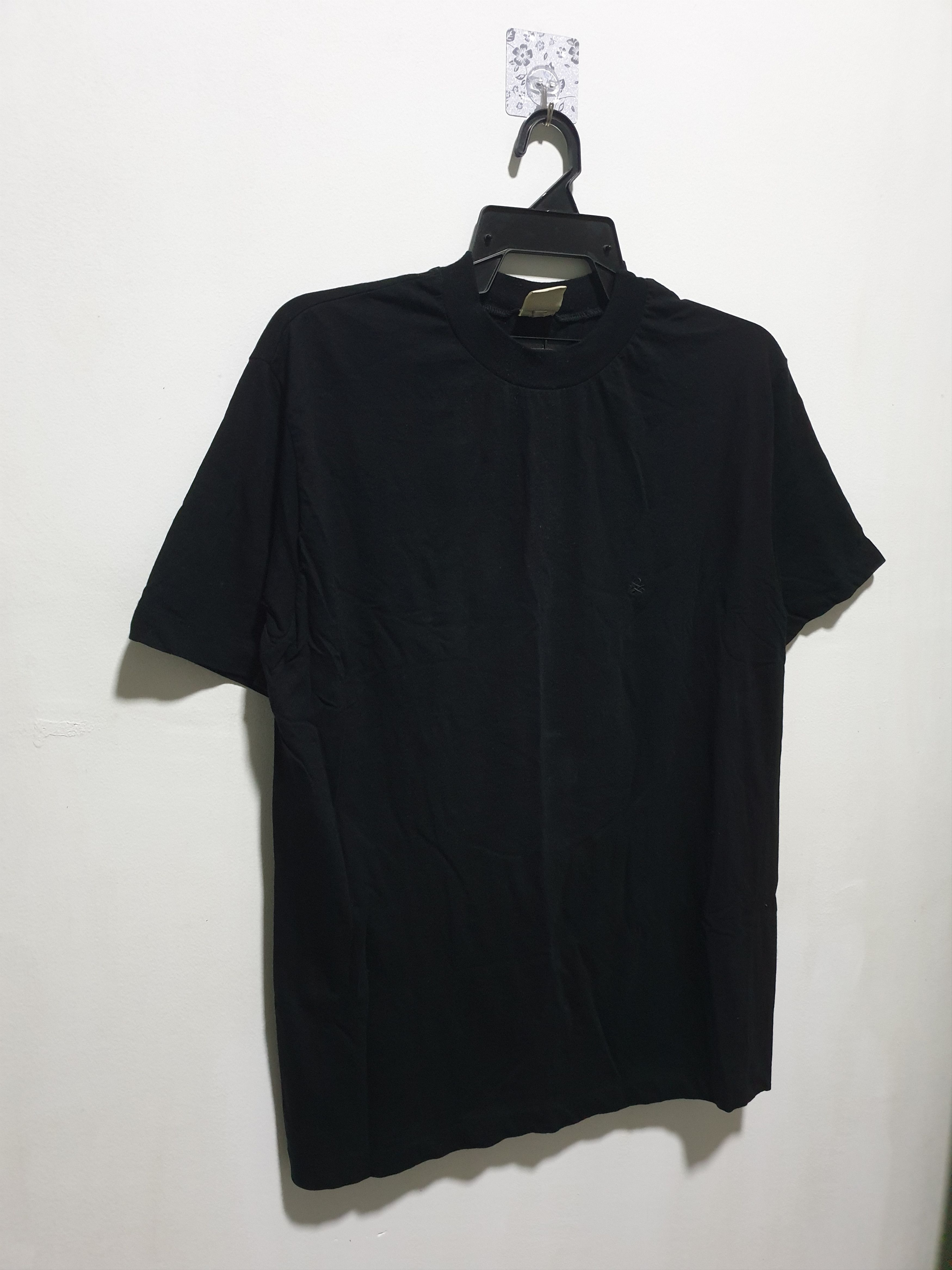United Colors Of Benetton United COLORS OF Benetton Blue Navy Short sleeve shirt Size US M / EU 48-50 / 2 - 5 Thumbnail