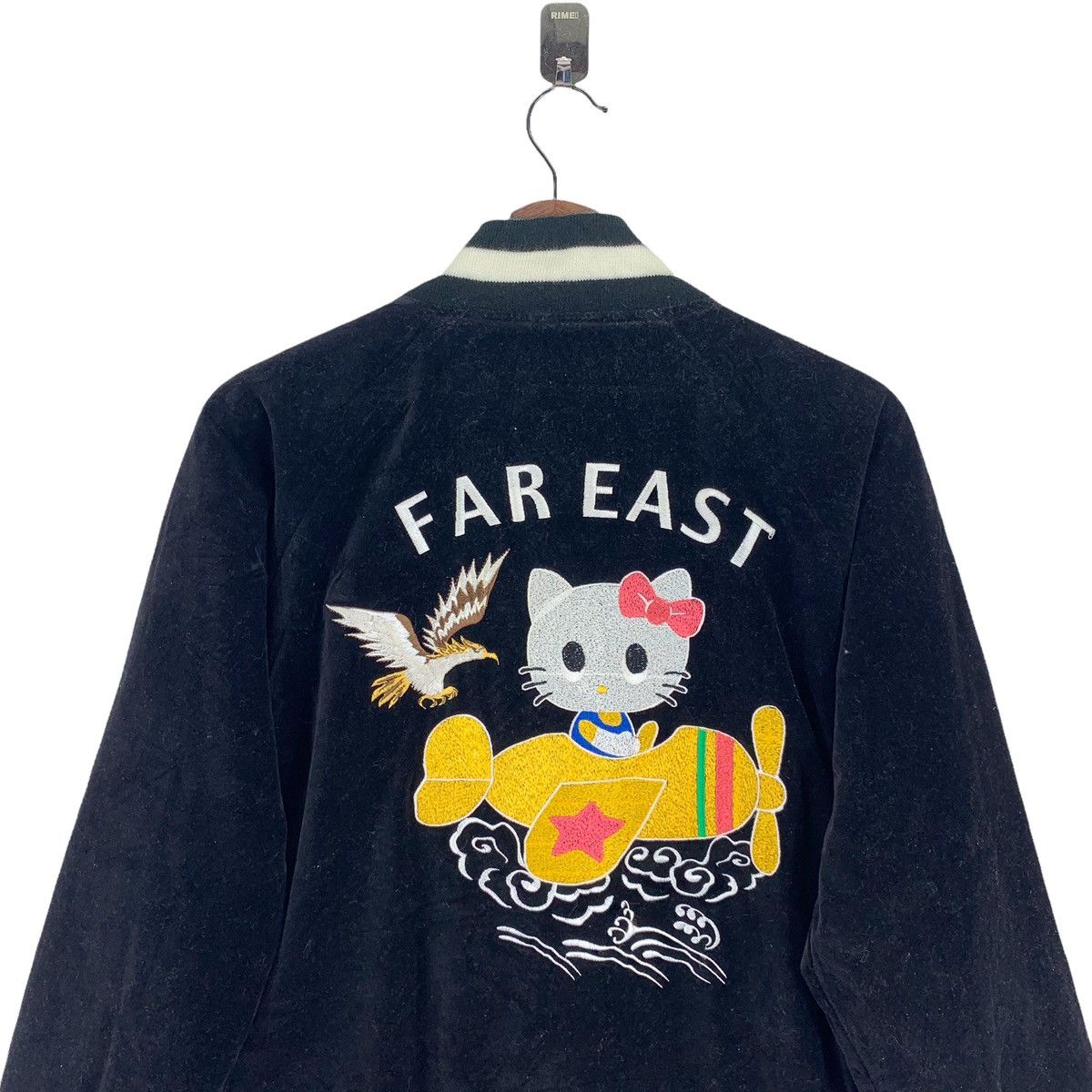 Japanese Brand Vintage Hello Kitty Sukajan Reversible Satin Velvet Jacket Size US M / EU 48-50 / 2 - 2 Thumbnail
