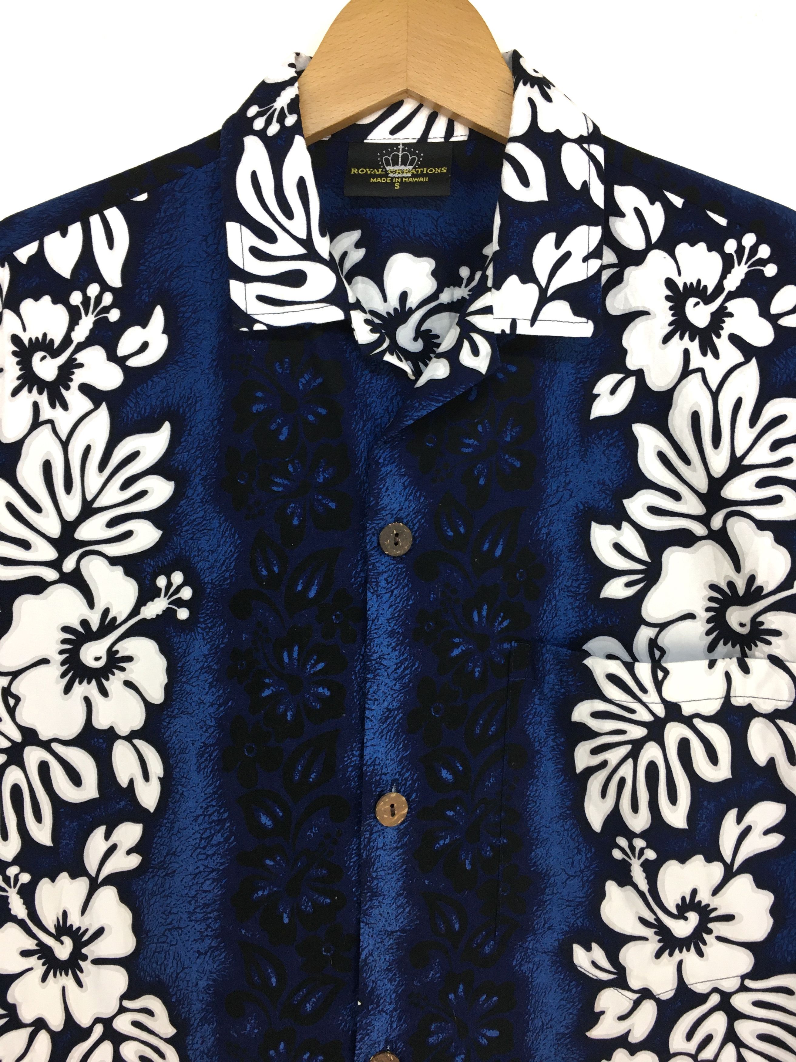 Vintage Vintage ROYAL CREATIONS Panel Border Floral Hawaiian Shirt Size US S / EU 44-46 / 1 - 6 Thumbnail
