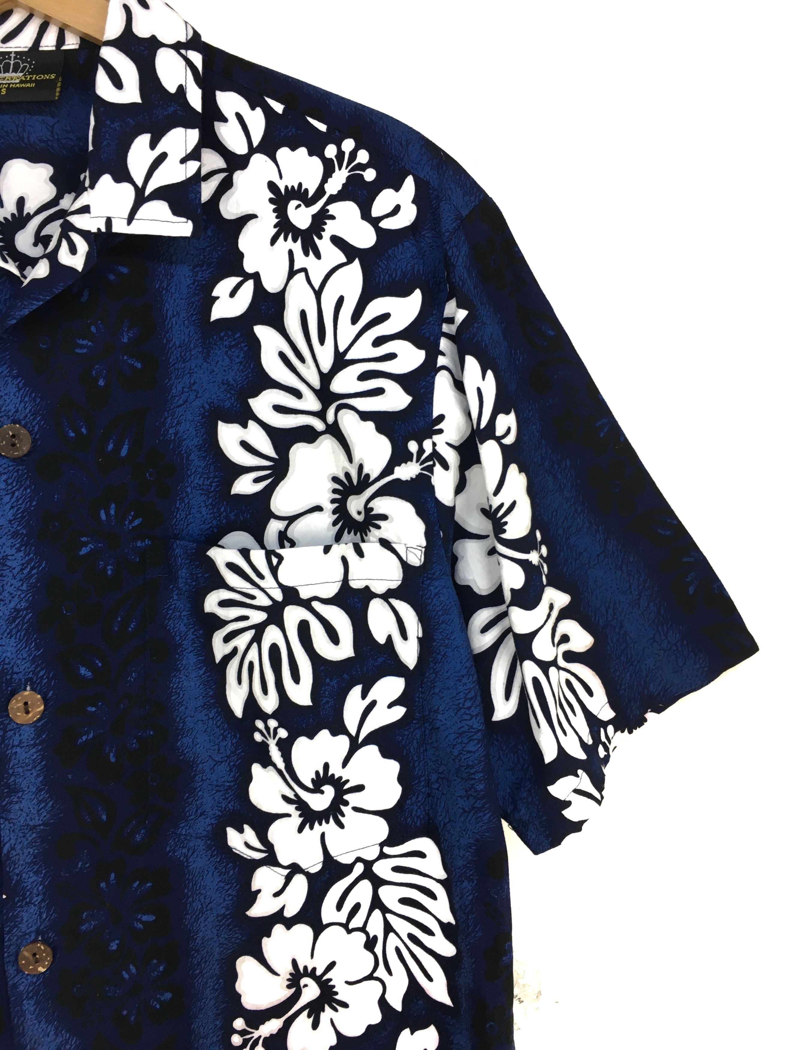 Vintage Vintage ROYAL CREATIONS Panel Border Floral Hawaiian Shirt Size US S / EU 44-46 / 1 - 3 Thumbnail