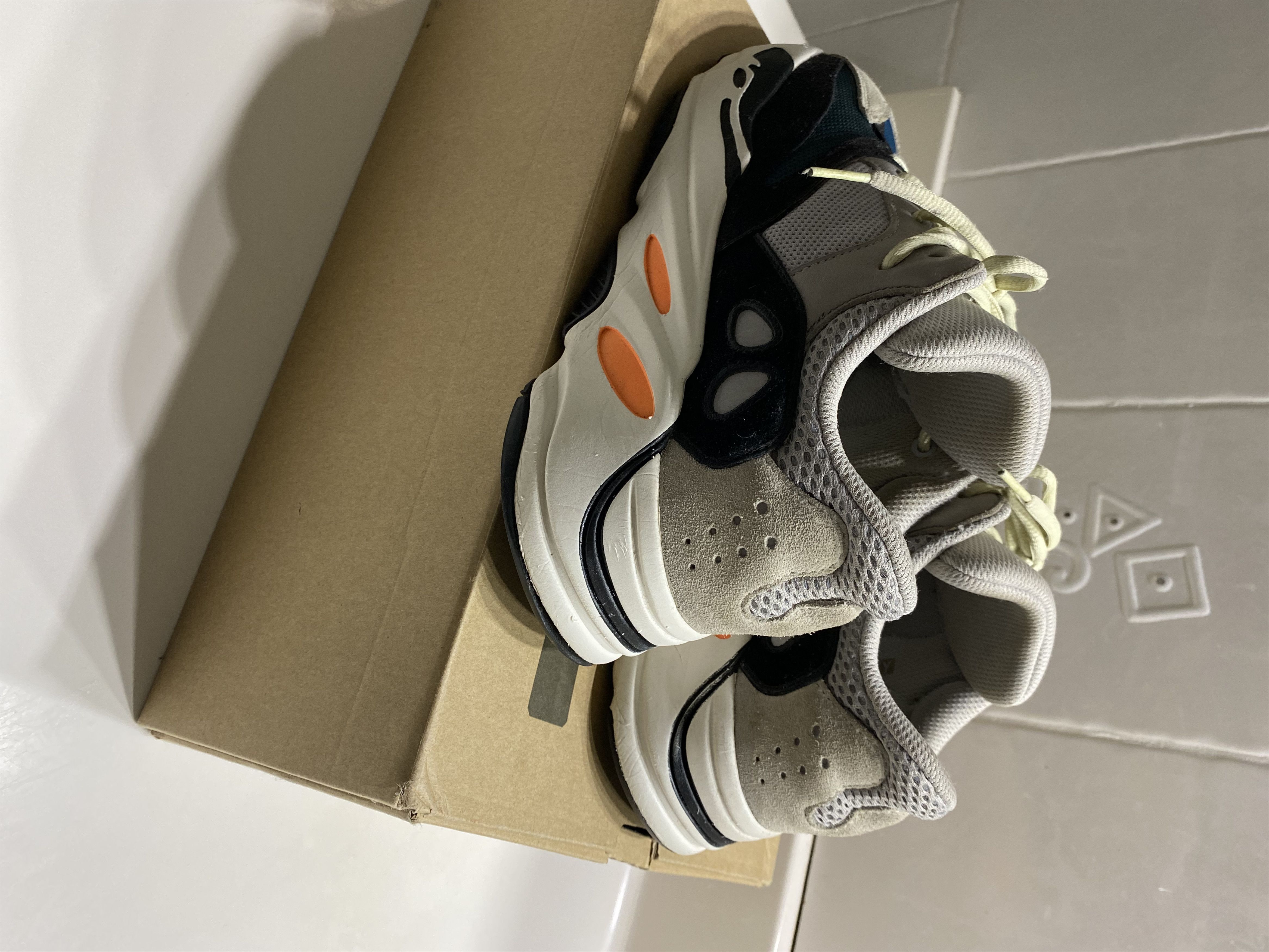 Adidas × Kanye West Yeezy 700 Wave Runner Size US 9 / EU 42 - 3 Thumbnail