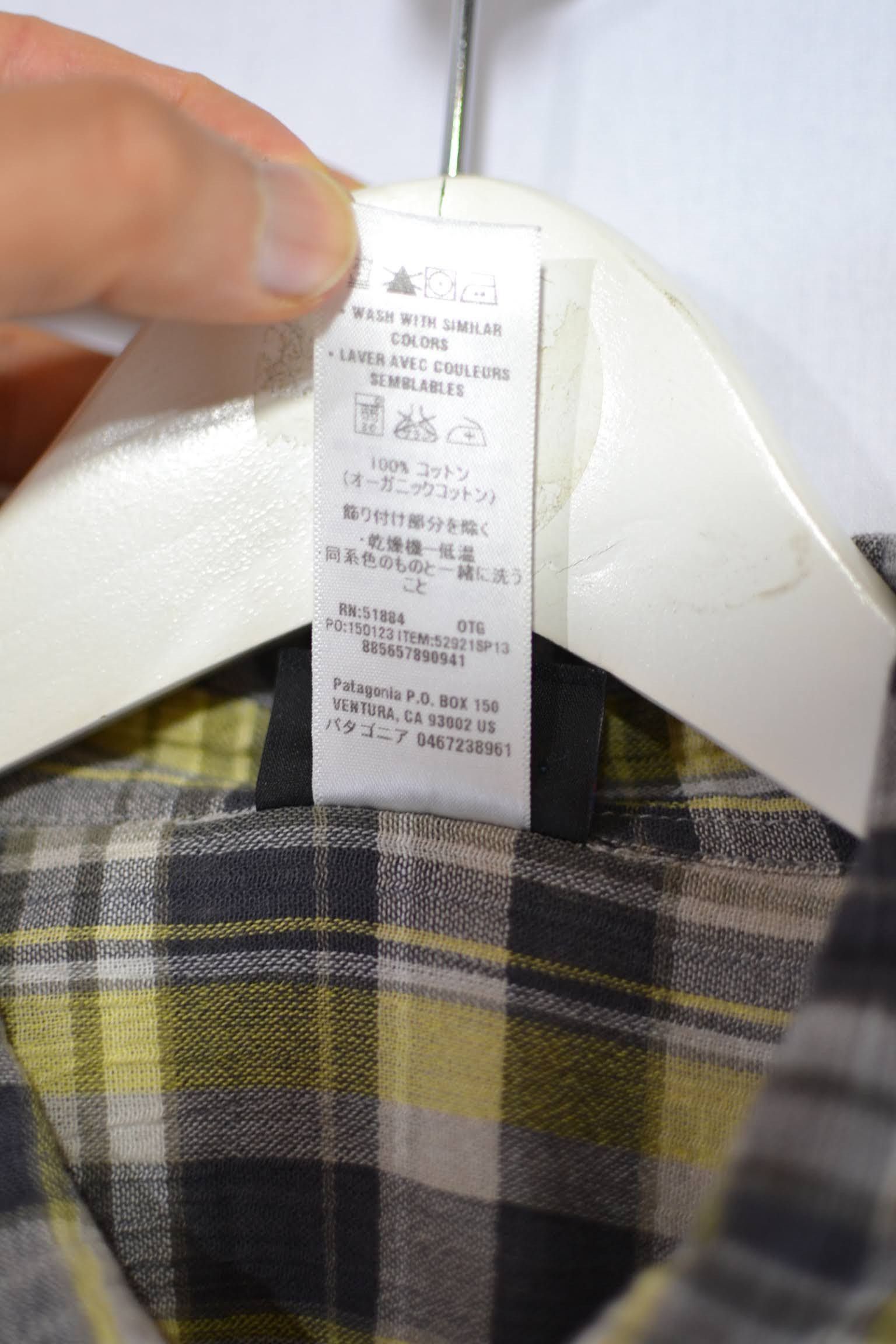 Patagonia 100% Organic Cotton White Grey Check Button Up Shirt sz M Size US M / EU 48-50 / 2 - 7 Thumbnail